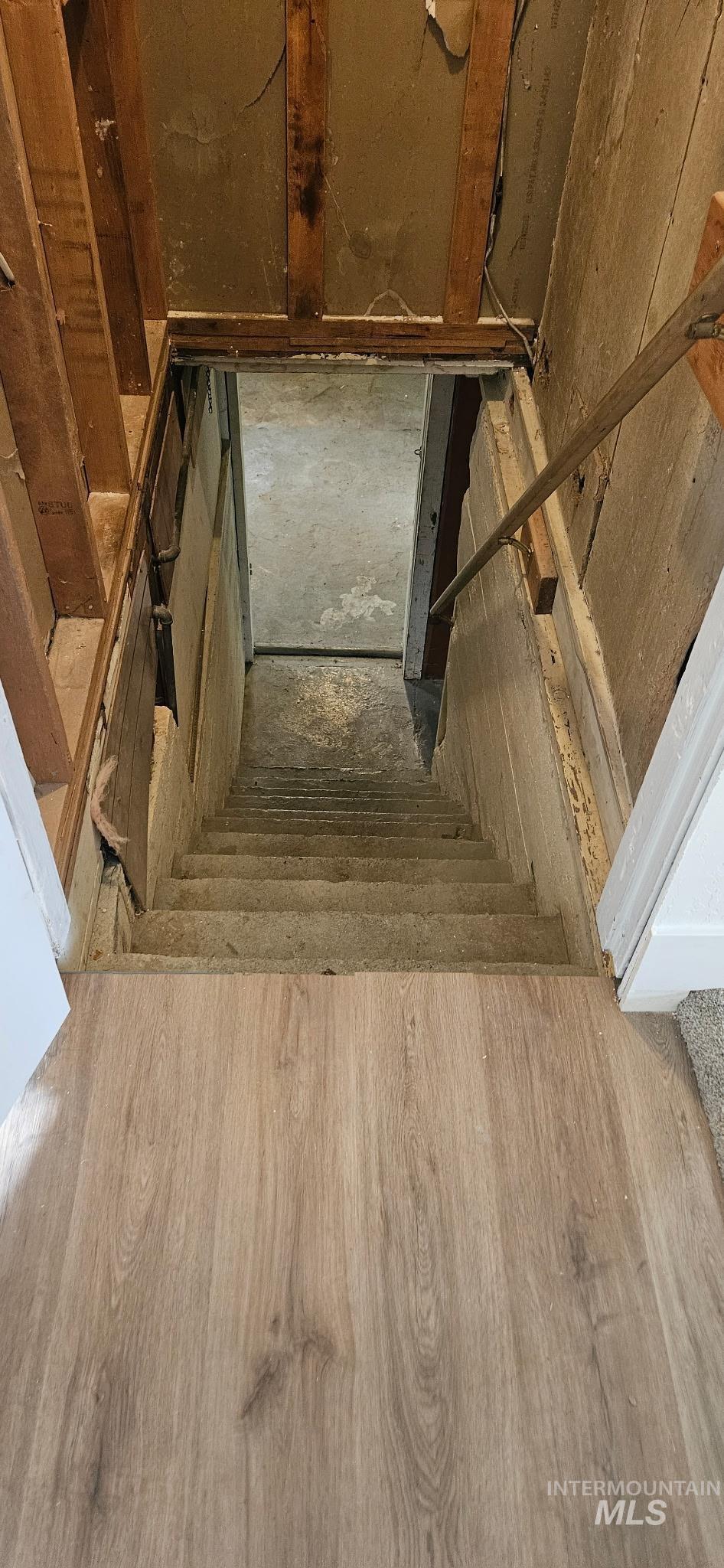 284 N Main, Downey, Idaho 83234, 5 Bedrooms, 1 Bathroom, Residential For Sale, Price $279,900,MLS 98958276