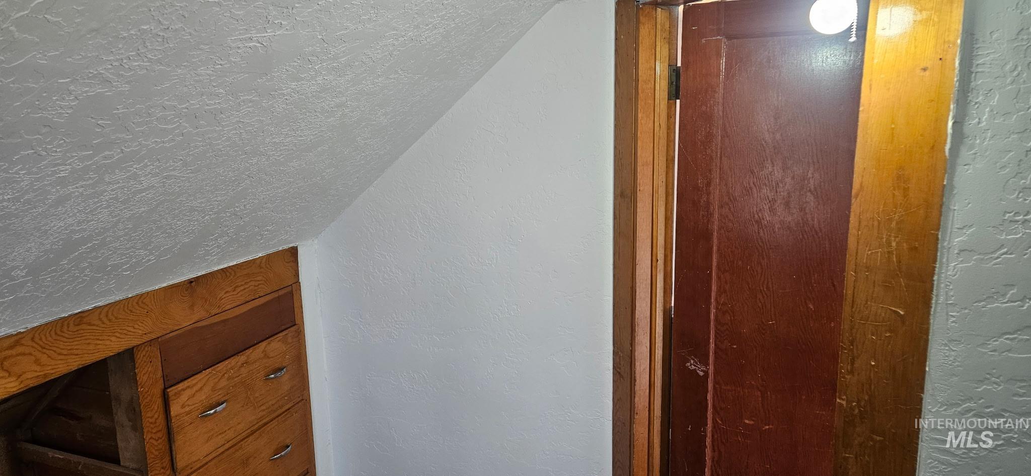 284 N Main, Downey, Idaho 83234, 5 Bedrooms, 1 Bathroom, Residential For Sale, Price $279,900,MLS 98958276