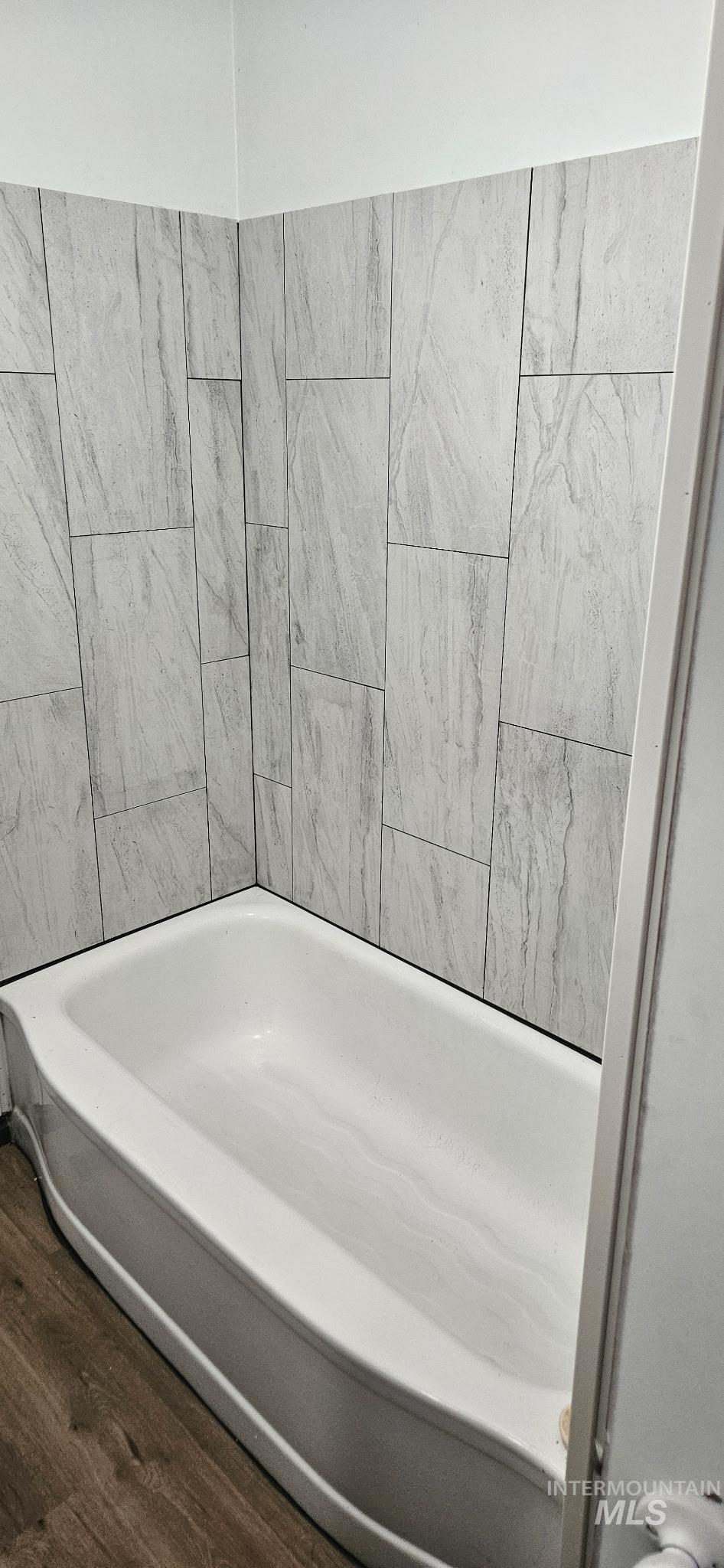 284 N Main, Downey, Idaho 83234, 5 Bedrooms, 1 Bathroom, Residential For Sale, Price $279,900,MLS 98958276