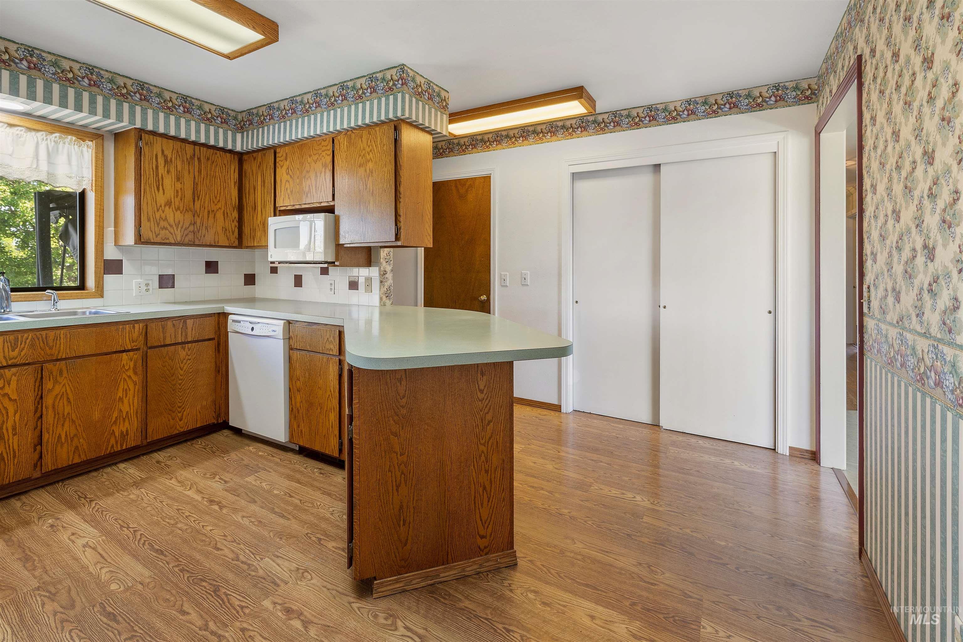 3427 14th Street, Lewiston, Idaho 83501-0000, 4 Bedrooms, 2 Bathrooms, Residential For Sale, Price $499,000,MLS 98958331