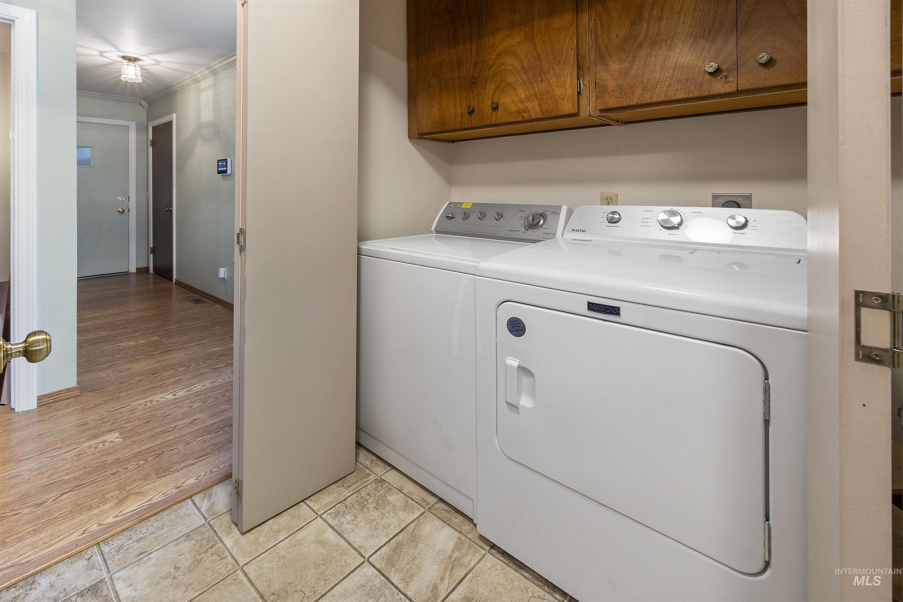 3427 14th Street, Lewiston, Idaho 83501-0000, 4 Bedrooms, 2 Bathrooms, Residential For Sale, Price $499,000,MLS 98958331