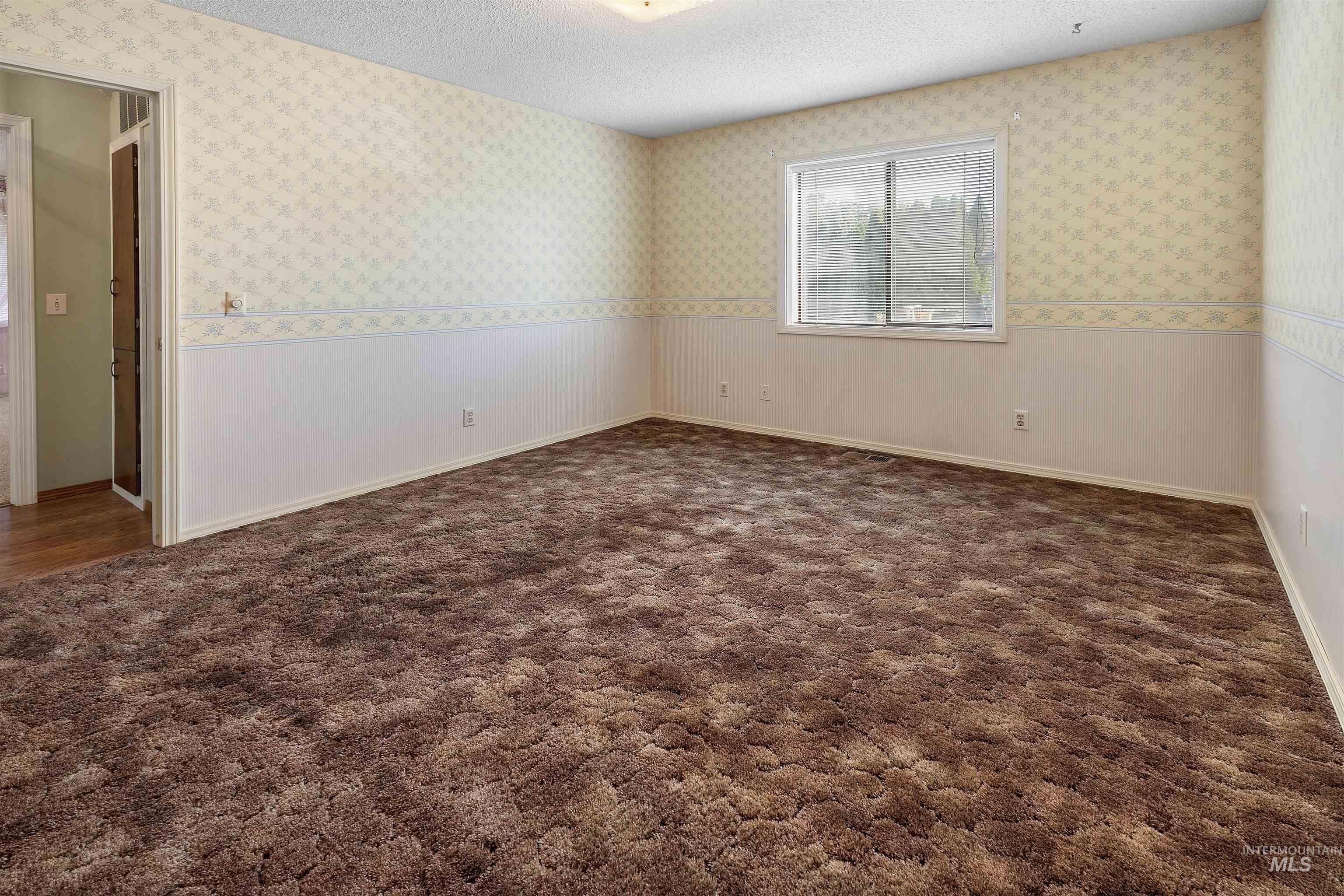 3427 14th Street, Lewiston, Idaho 83501-0000, 4 Bedrooms, 2 Bathrooms, Residential For Sale, Price $499,000,MLS 98958331