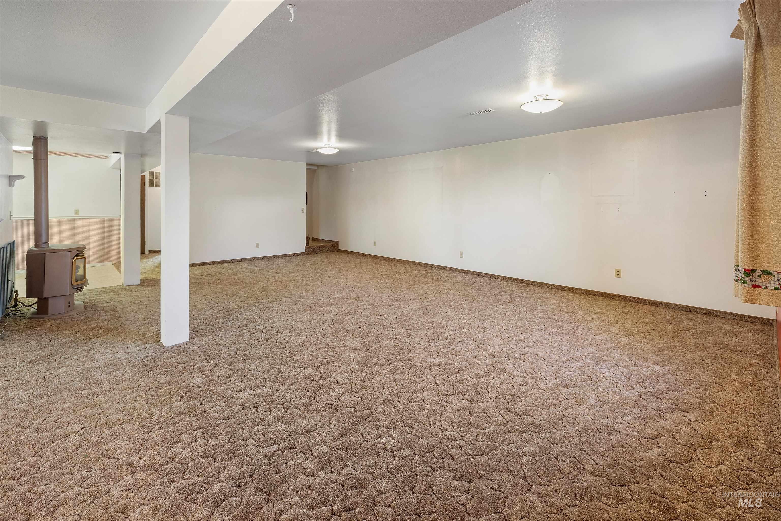 3427 14th Street, Lewiston, Idaho 83501-0000, 4 Bedrooms, 2 Bathrooms, Residential For Sale, Price $499,000,MLS 98958331