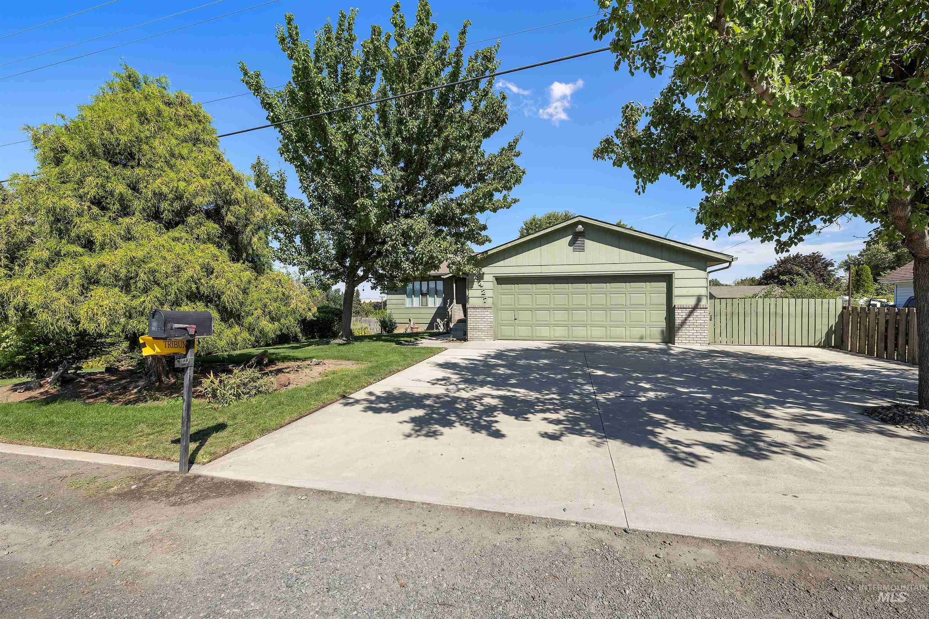 3427 14th Street, Lewiston, Idaho 83501-0000, 4 Bedrooms, 2 Bathrooms, Residential For Sale, Price $499,000,MLS 98958331