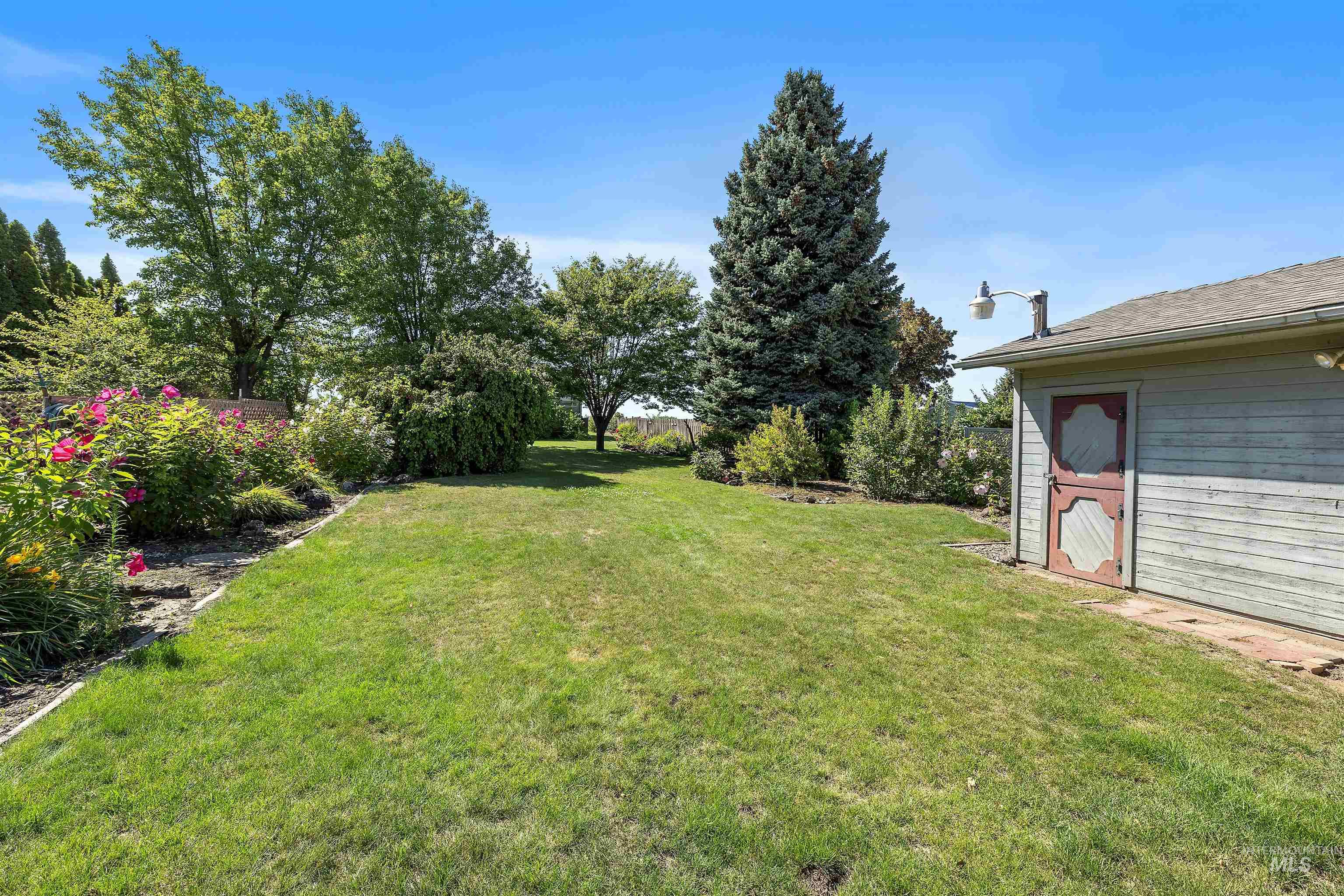 3427 14th Street, Lewiston, Idaho 83501-0000, 4 Bedrooms, 2 Bathrooms, Residential For Sale, Price $499,000,MLS 98958331