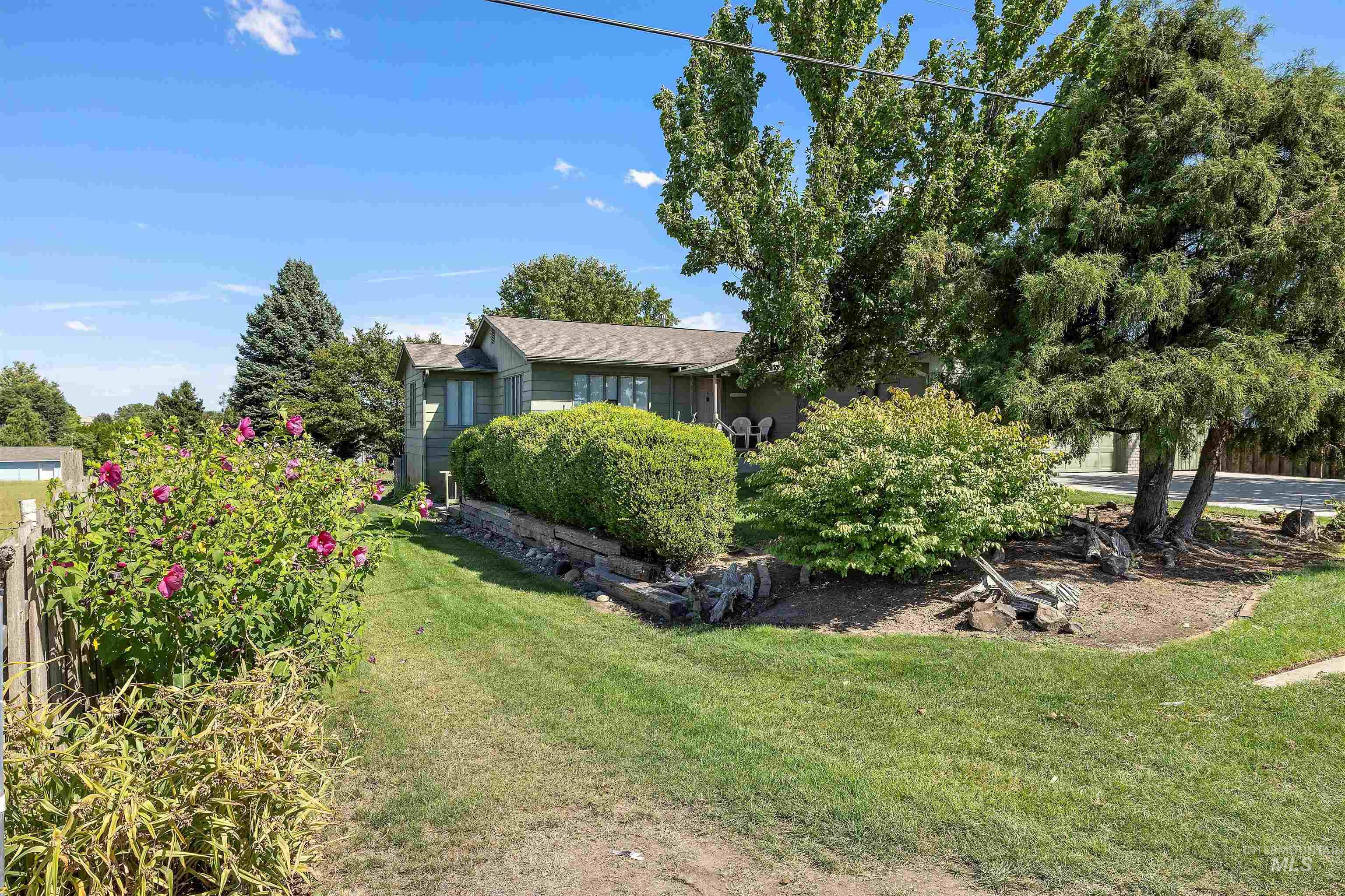3427 14th Street, Lewiston, Idaho 83501-0000, 4 Bedrooms, 2 Bathrooms, Residential For Sale, Price $499,000,MLS 98958331