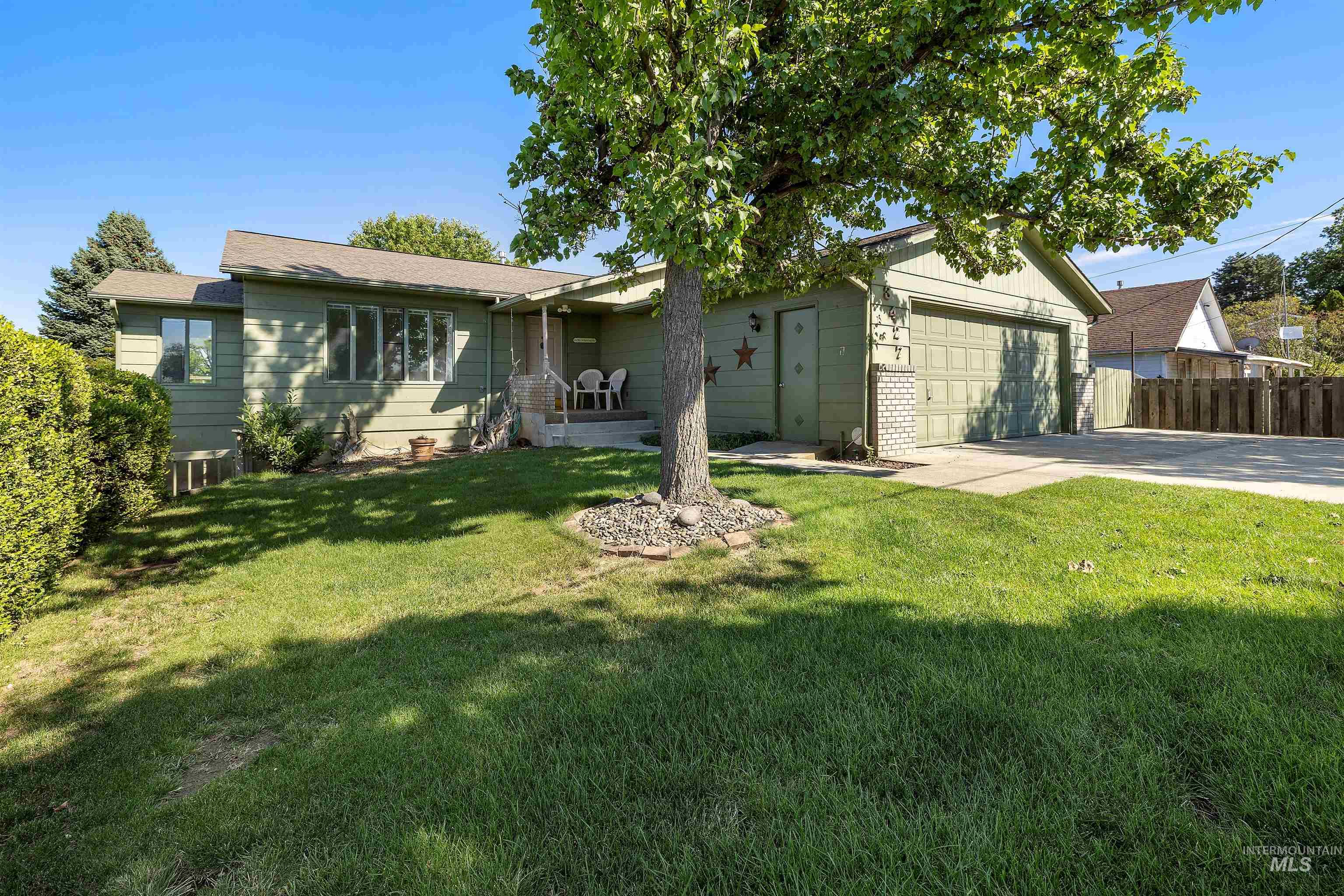 3427 14th Street, Lewiston, Idaho 83501-0000, 4 Bedrooms, 2 Bathrooms, Residential For Sale, Price $499,000,MLS 98958331