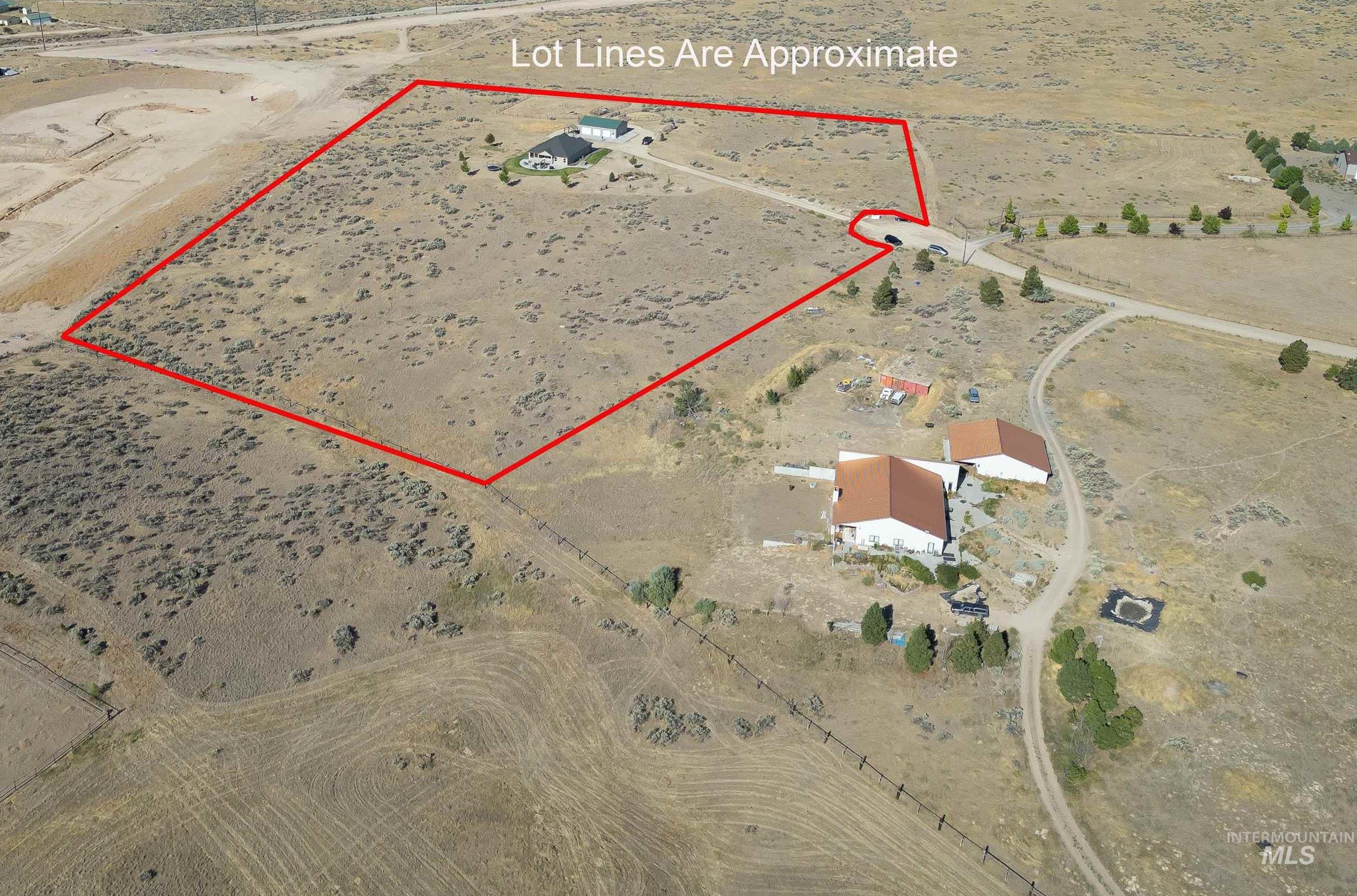 185 S Prong Horn, Boise, Idaho 83716, 3 Bedrooms, 3 Bathrooms, Residential For Sale, Price $949,900, 98958340