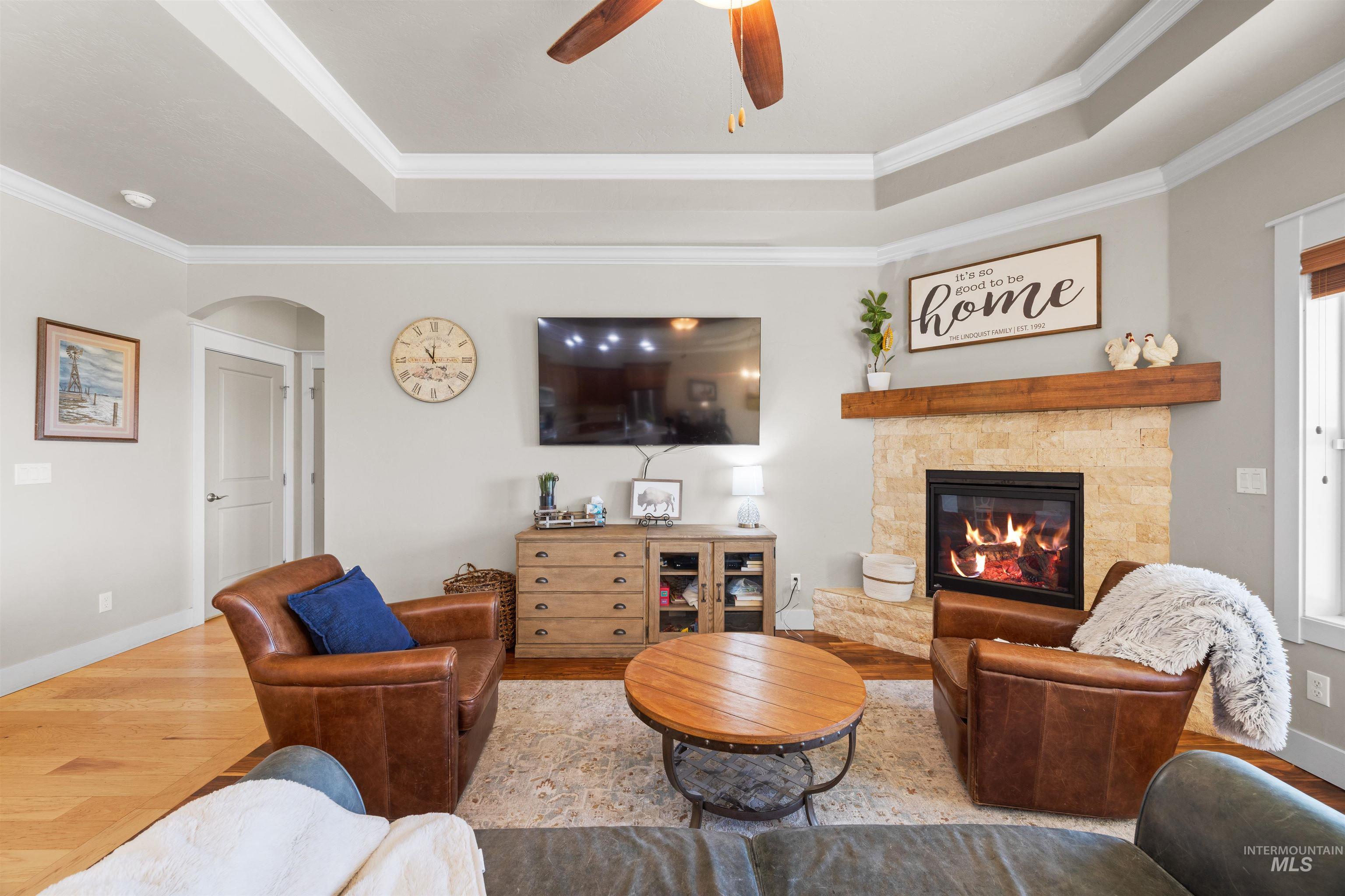 185 S Prong Horn, Boise, Idaho 83716, 3 Bedrooms, 3 Bathrooms, Residential For Sale, Price $950,000, 98958340