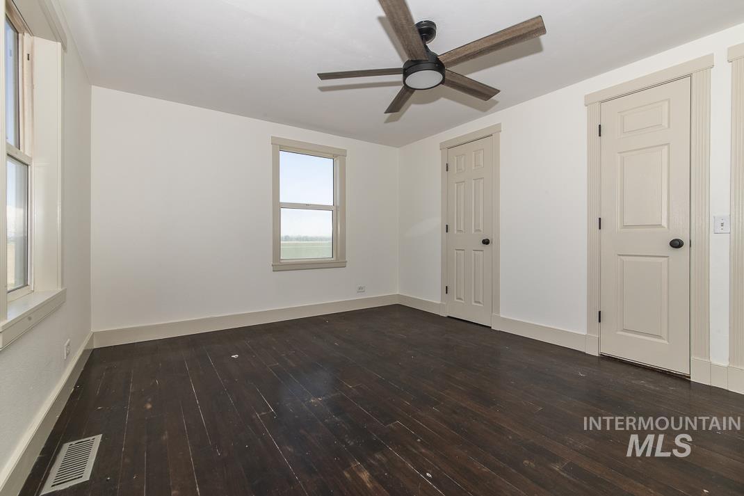 3432 W Pioneer Rd, Homedale, Idaho 83628, 2 Bedrooms, 1 Bathroom, Residential For Sale, Price $485,000,MLS 98958343