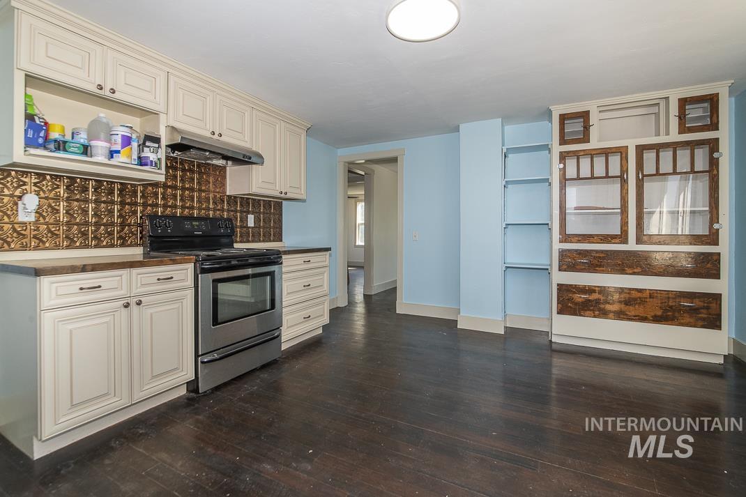 3432 W Pioneer Rd, Homedale, Idaho 83628, 2 Bedrooms, 1 Bathroom, Residential For Sale, Price $485,000,MLS 98958343