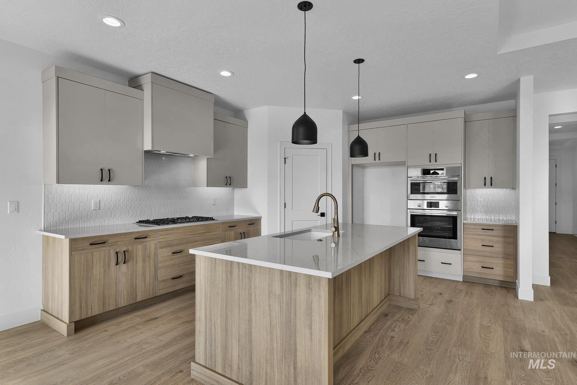 9875 W Snow Wolf Ln, Star, Idaho 83669, 3 Bedrooms, 2 Bathrooms, Residential For Sale, Price $649,900,MLS 98958379