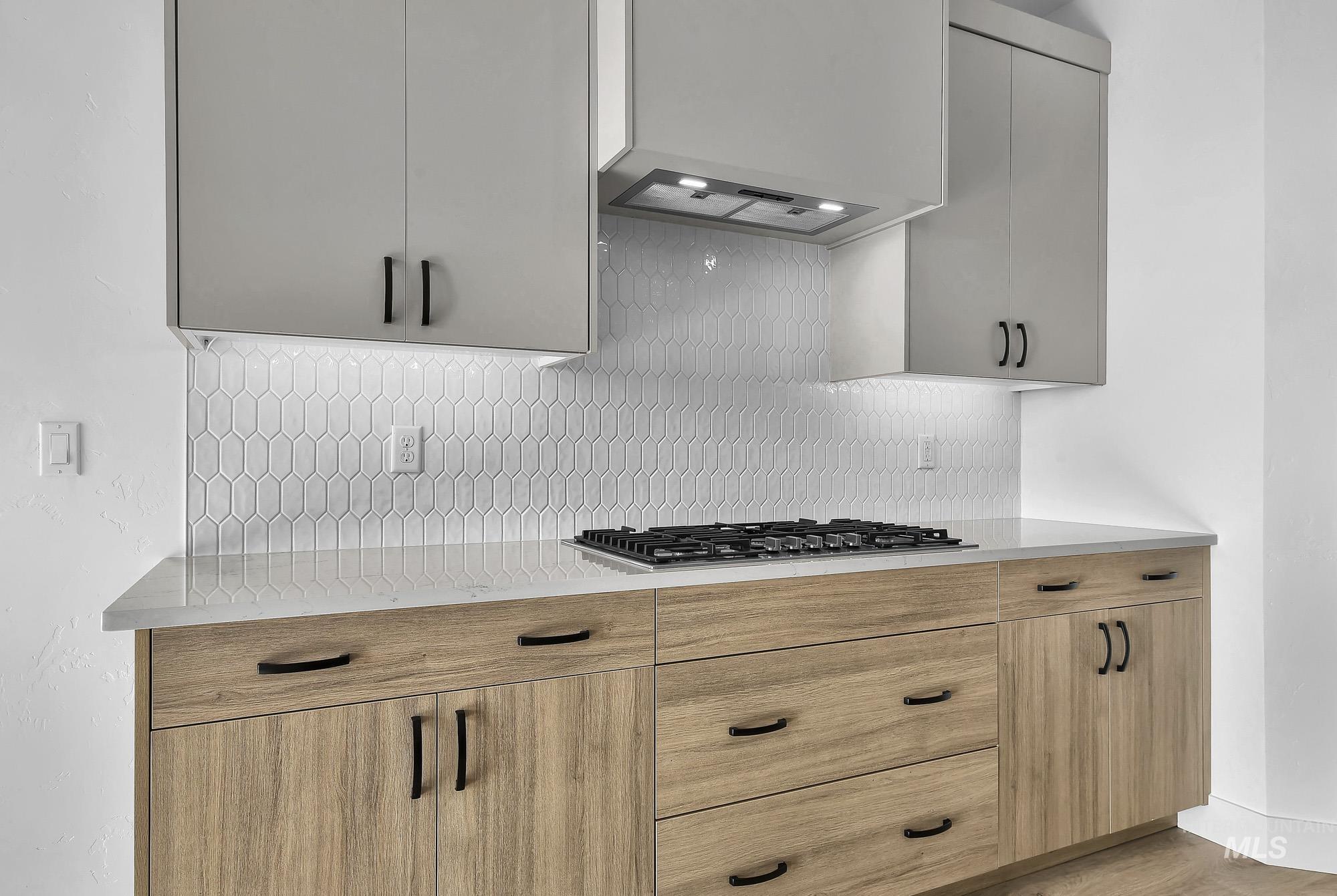 9875 W Snow Wolf Ln, Star, Idaho 83669, 3 Bedrooms, 2 Bathrooms, Residential For Sale, Price $649,900,MLS 98958379