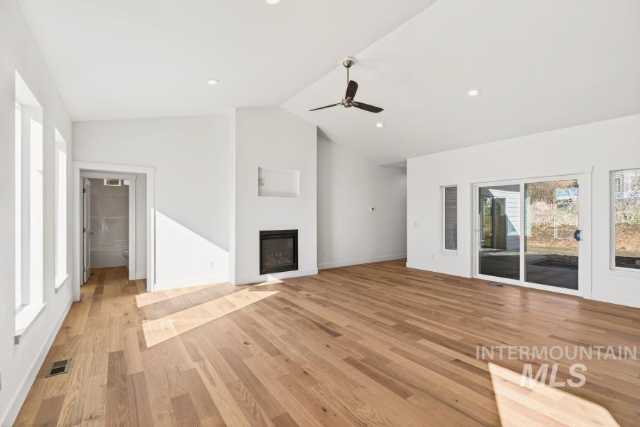 780 Victoria Dr., Moscow, Idaho 83843-3234, 3 Bedrooms, 2 Bathrooms, Residential For Sale, Price $639,000, 98958449