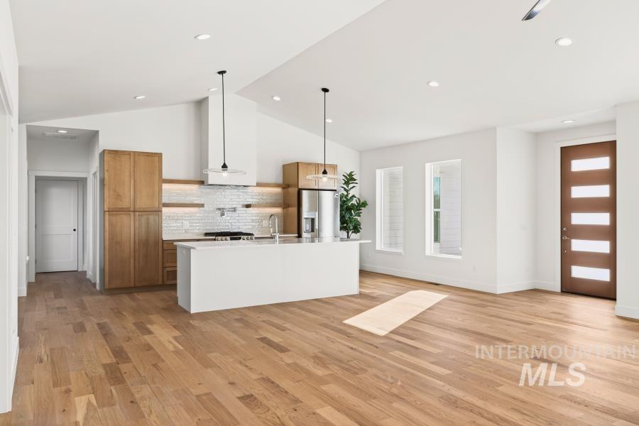 780 Victoria Dr., Moscow, Idaho 83843-3234, 3 Bedrooms, 2 Bathrooms, Residential For Sale, Price $639,000, 98958449