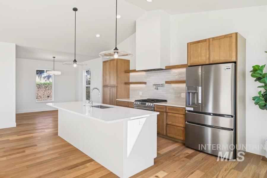 780 Victoria Dr., Moscow, Idaho 83843-3234, 3 Bedrooms, 2 Bathrooms, Residential For Sale, Price $639,000, 98958449