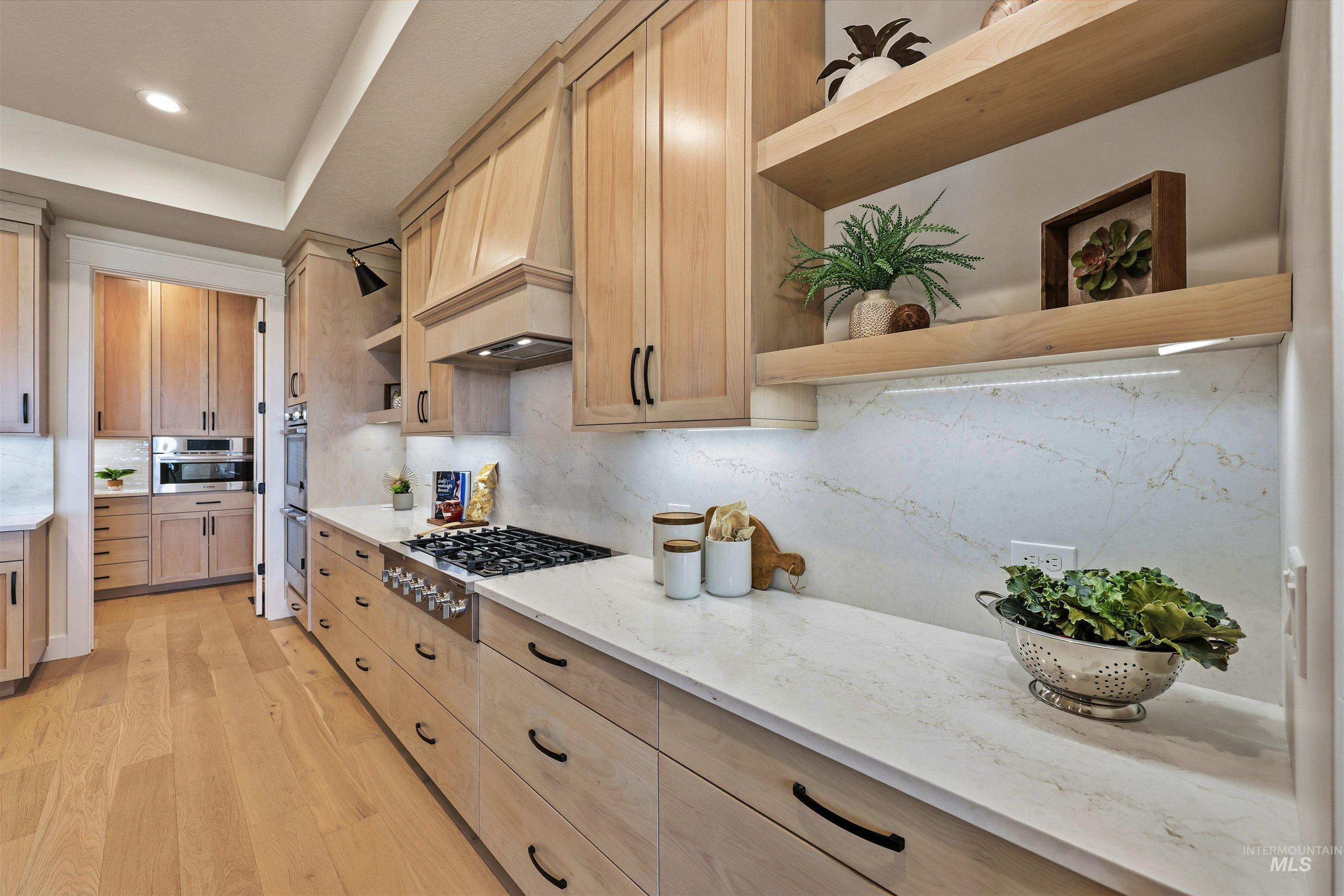 20 E Shafer View Drive, Meridian, Idaho 83642, 4 Bedrooms, 4.5 Bathrooms, Residential For Sale, Price $1,349,900,MLS 98958470