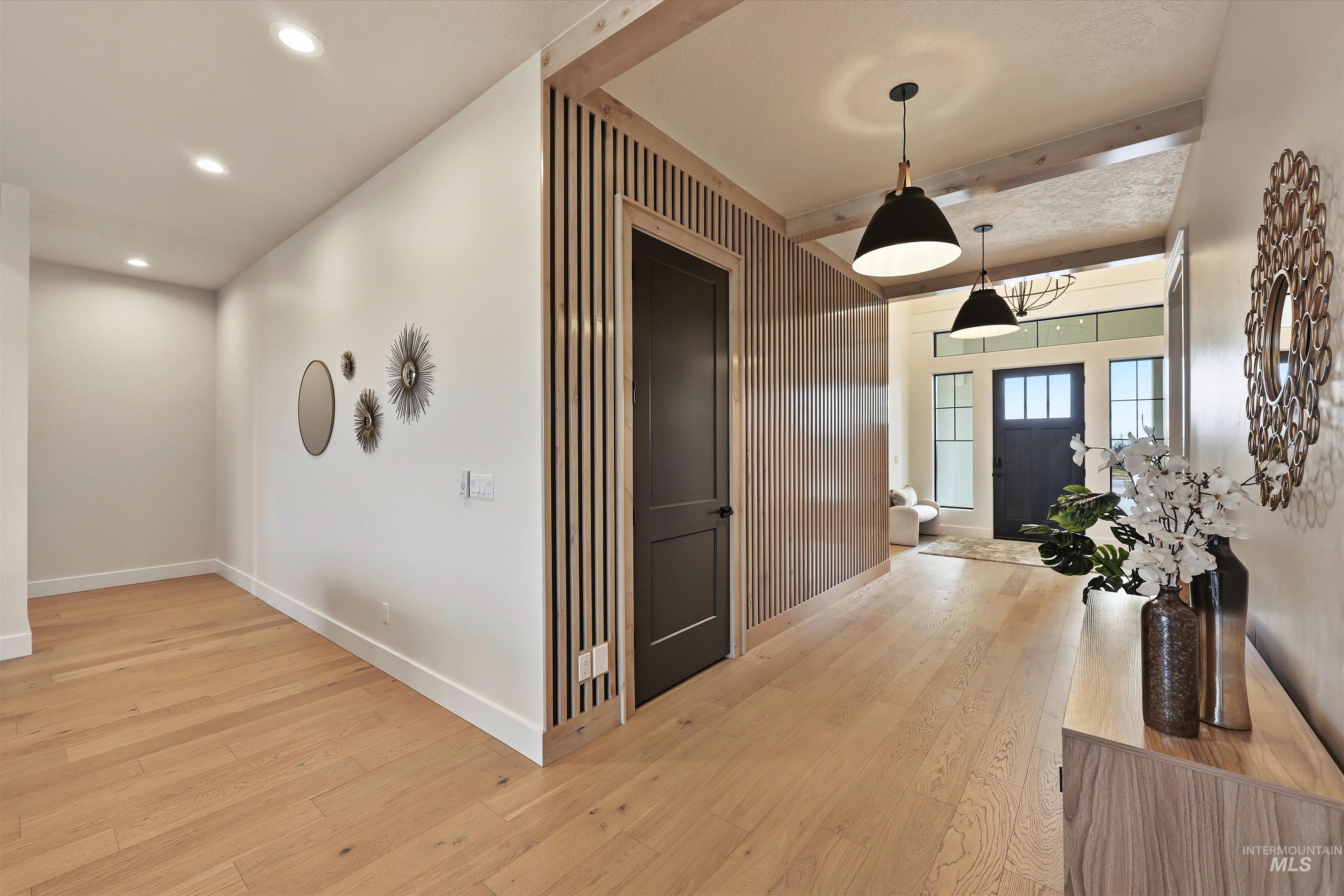 20 E Shafer View Drive, Meridian, Idaho 83642, 4 Bedrooms, 4.5 Bathrooms, Residential For Sale, Price $1,349,900,MLS 98958470