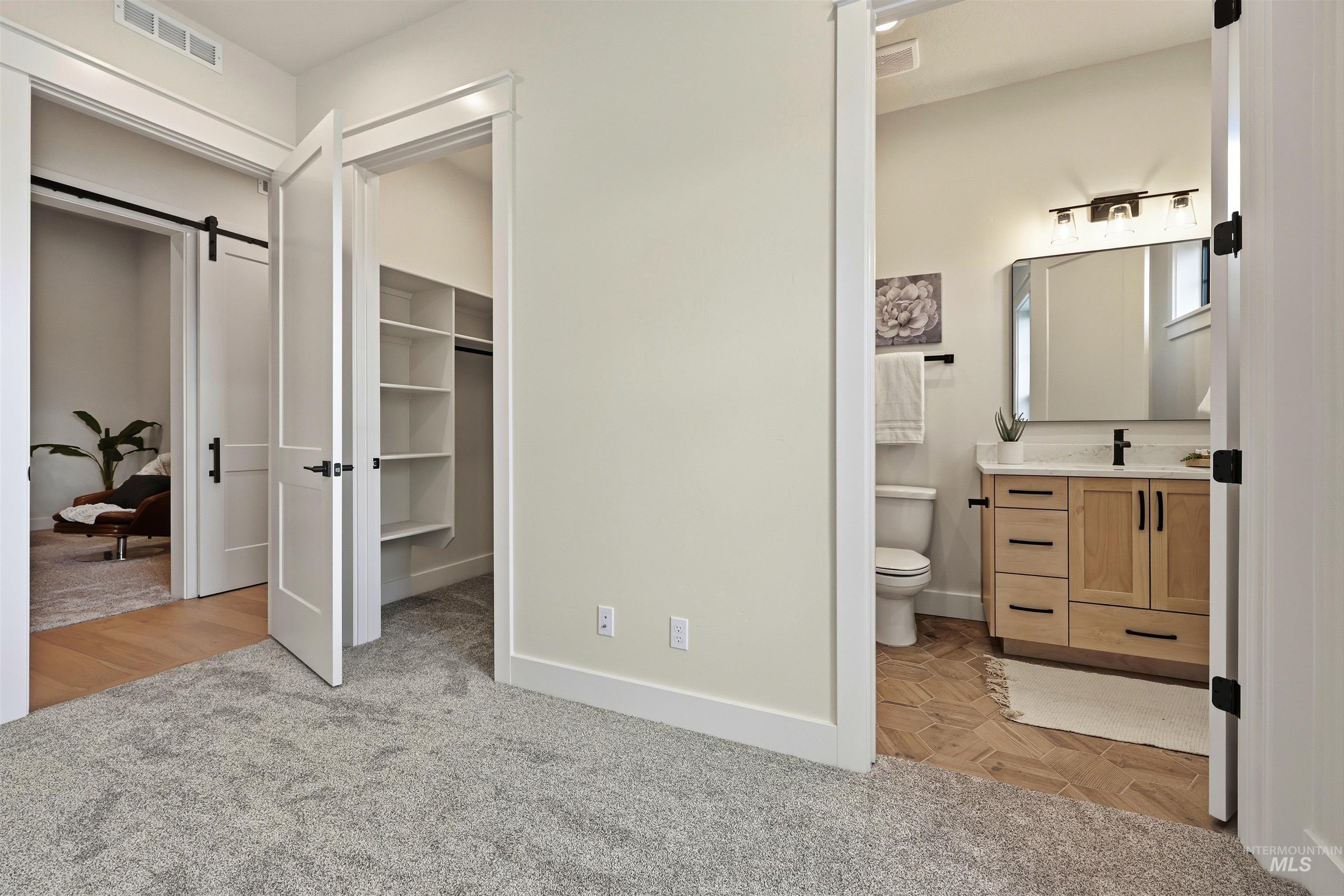 20 E Shafer View Drive, Meridian, Idaho 83642, 4 Bedrooms, 4.5 Bathrooms, Residential For Sale, Price $1,349,900,MLS 98958470