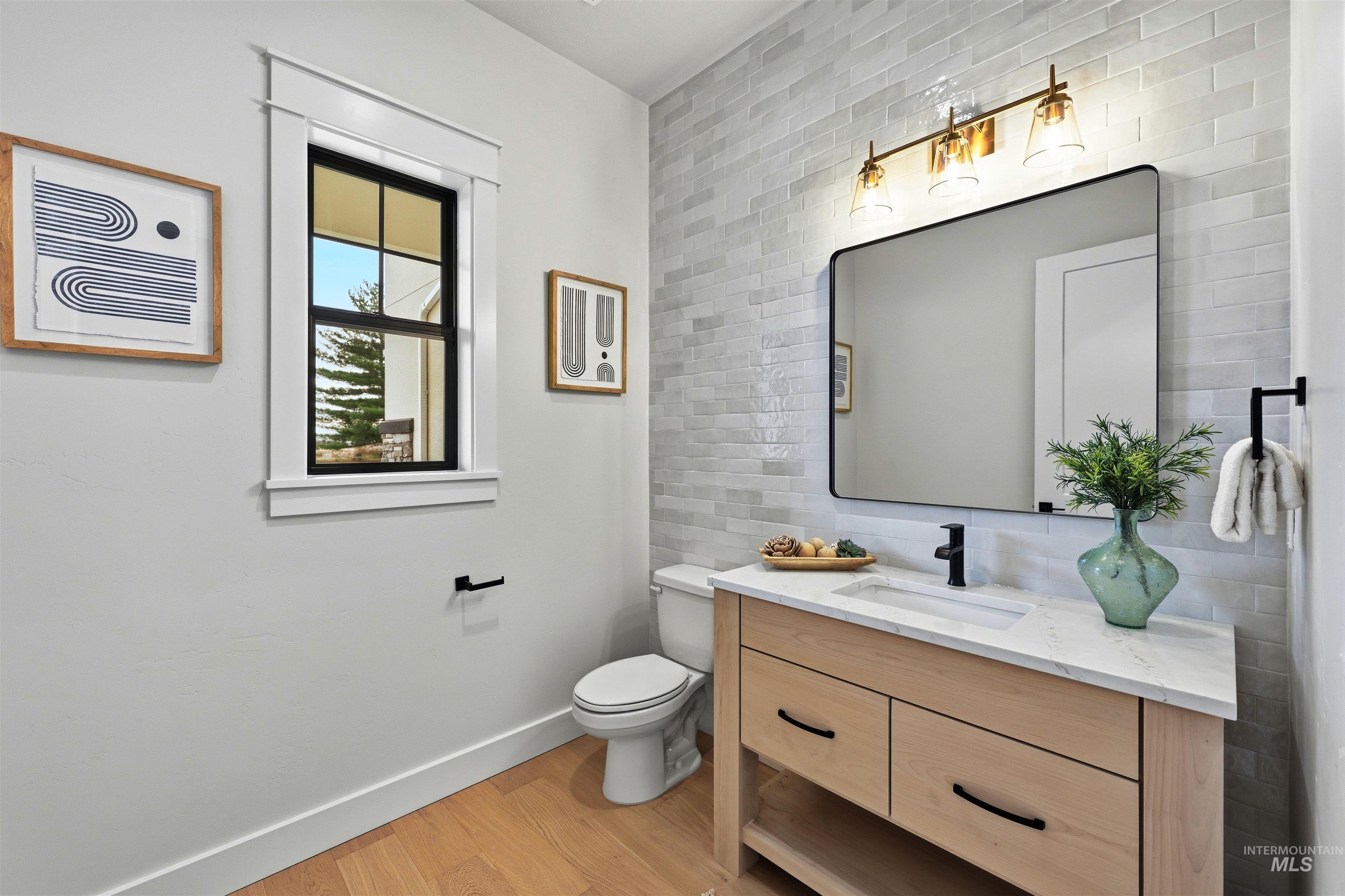 20 E Shafer View Drive, Meridian, Idaho 83642, 4 Bedrooms, 4.5 Bathrooms, Residential For Sale, Price $1,349,900,MLS 98958470