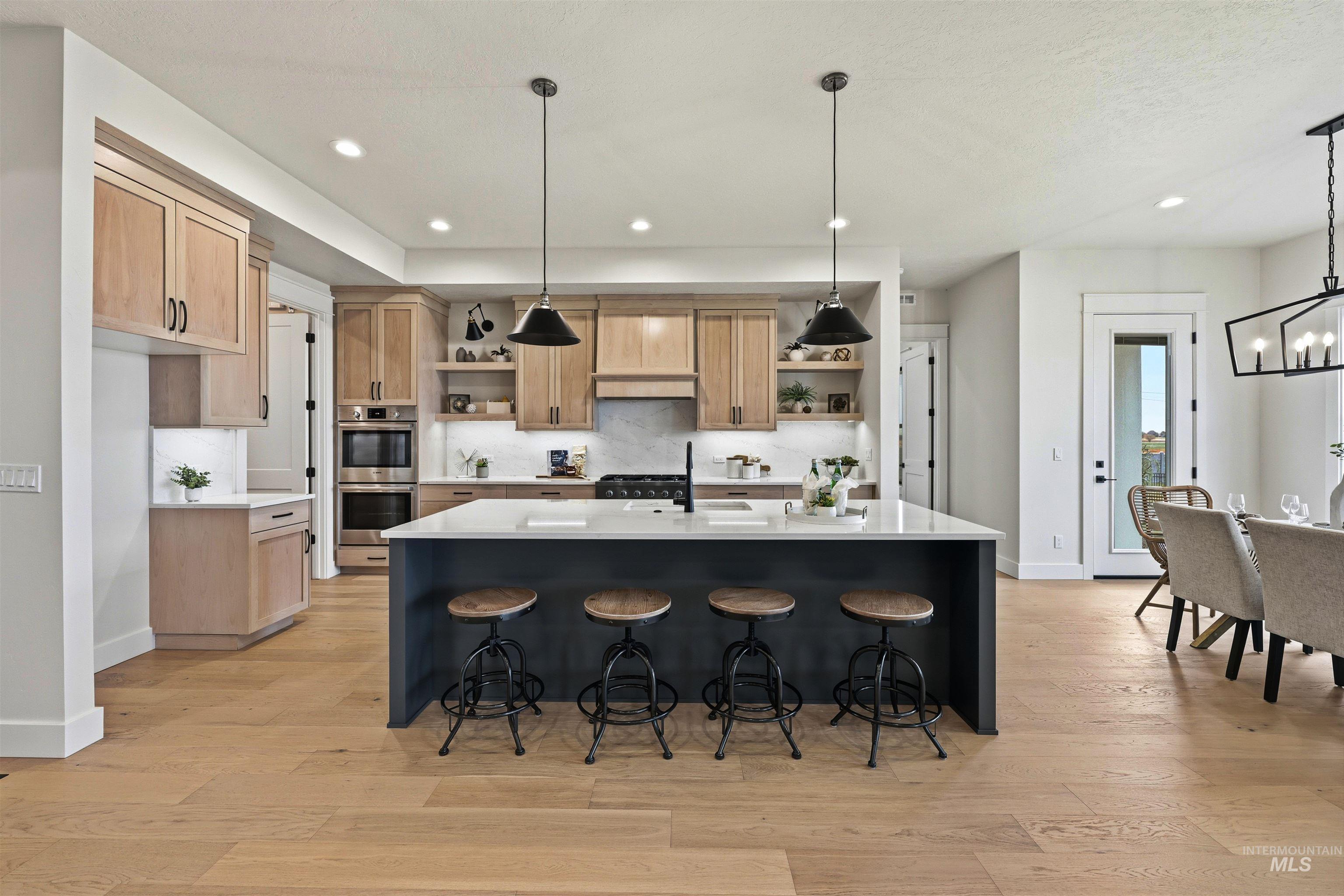 20 E Shafer View Drive, Meridian, Idaho 83642, 4 Bedrooms, 4.5 Bathrooms, Residential For Sale, Price $1,349,900,MLS 98958470