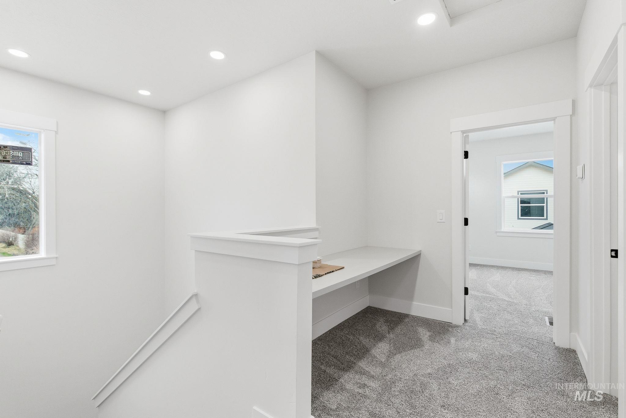 6829 W Ustick, Boise, Idaho 83704, 3 Bedrooms, 2.5 Bathrooms, Residential For Sale, Price $585,900,MLS 98958478