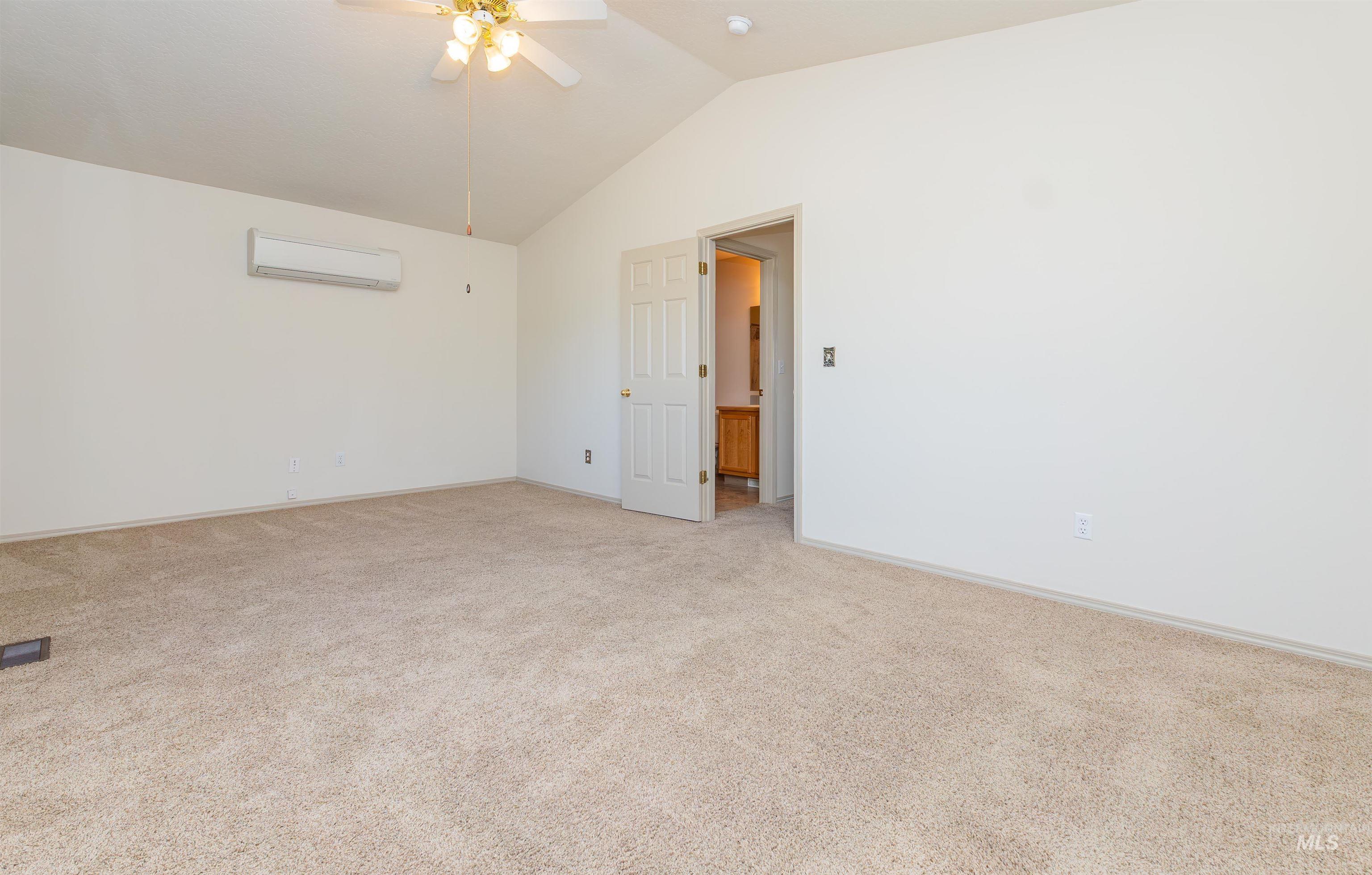 1630 S Woodland Dr, Nampa, Idaho 83686, 3 Bedrooms, 2 Bathrooms, Residential For Sale, Price $364,900,MLS 98958479