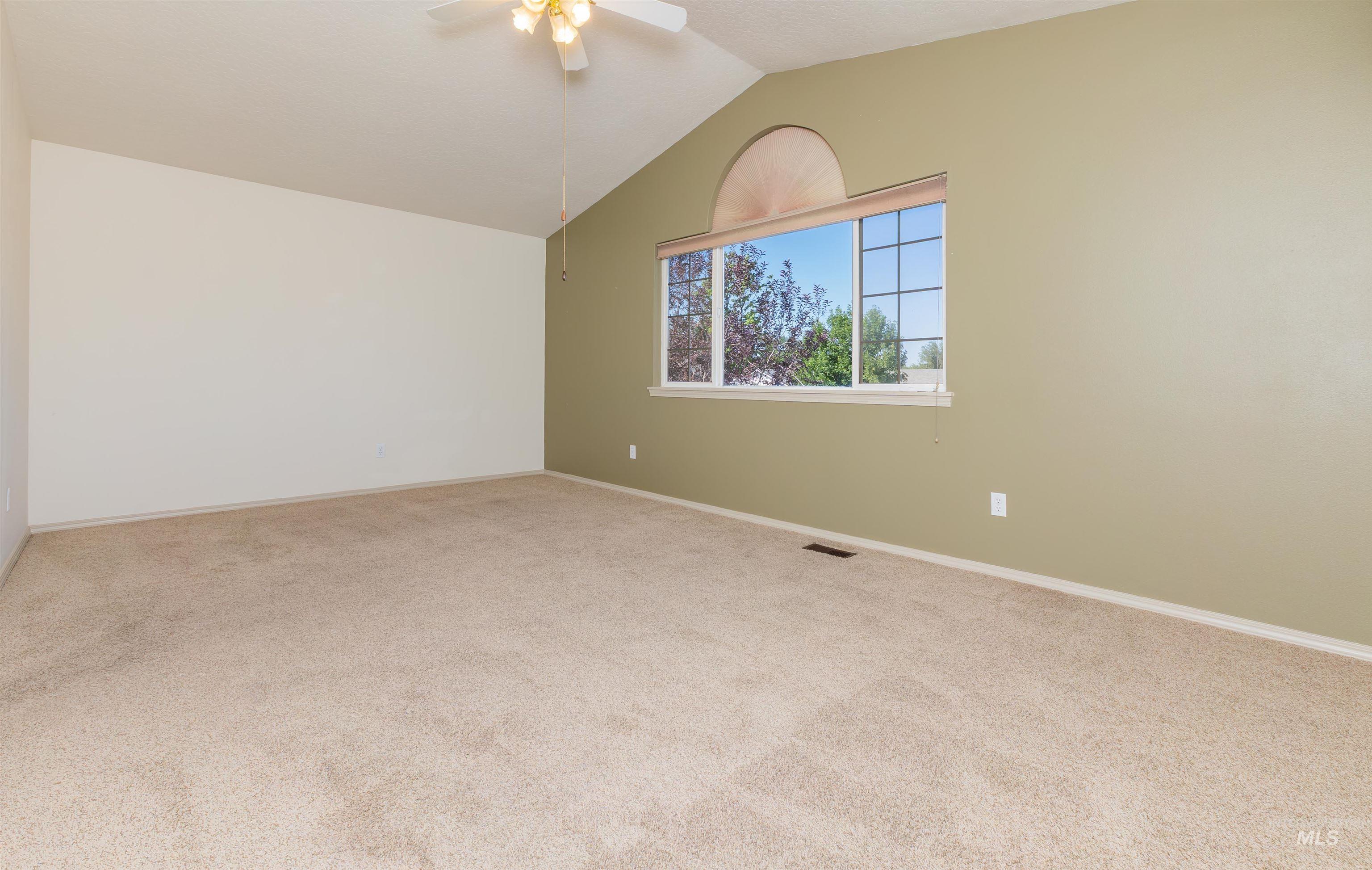 1630 S Woodland Dr, Nampa, Idaho 83686, 3 Bedrooms, 2 Bathrooms, Residential For Sale, Price $364,900,MLS 98958479