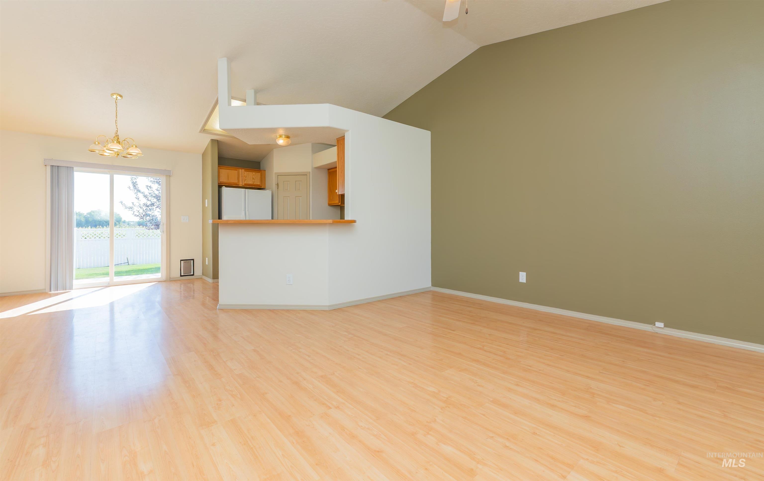 1630 S Woodland Dr, Nampa, Idaho 83686, 3 Bedrooms, 2 Bathrooms, Residential For Sale, Price $364,900,MLS 98958479