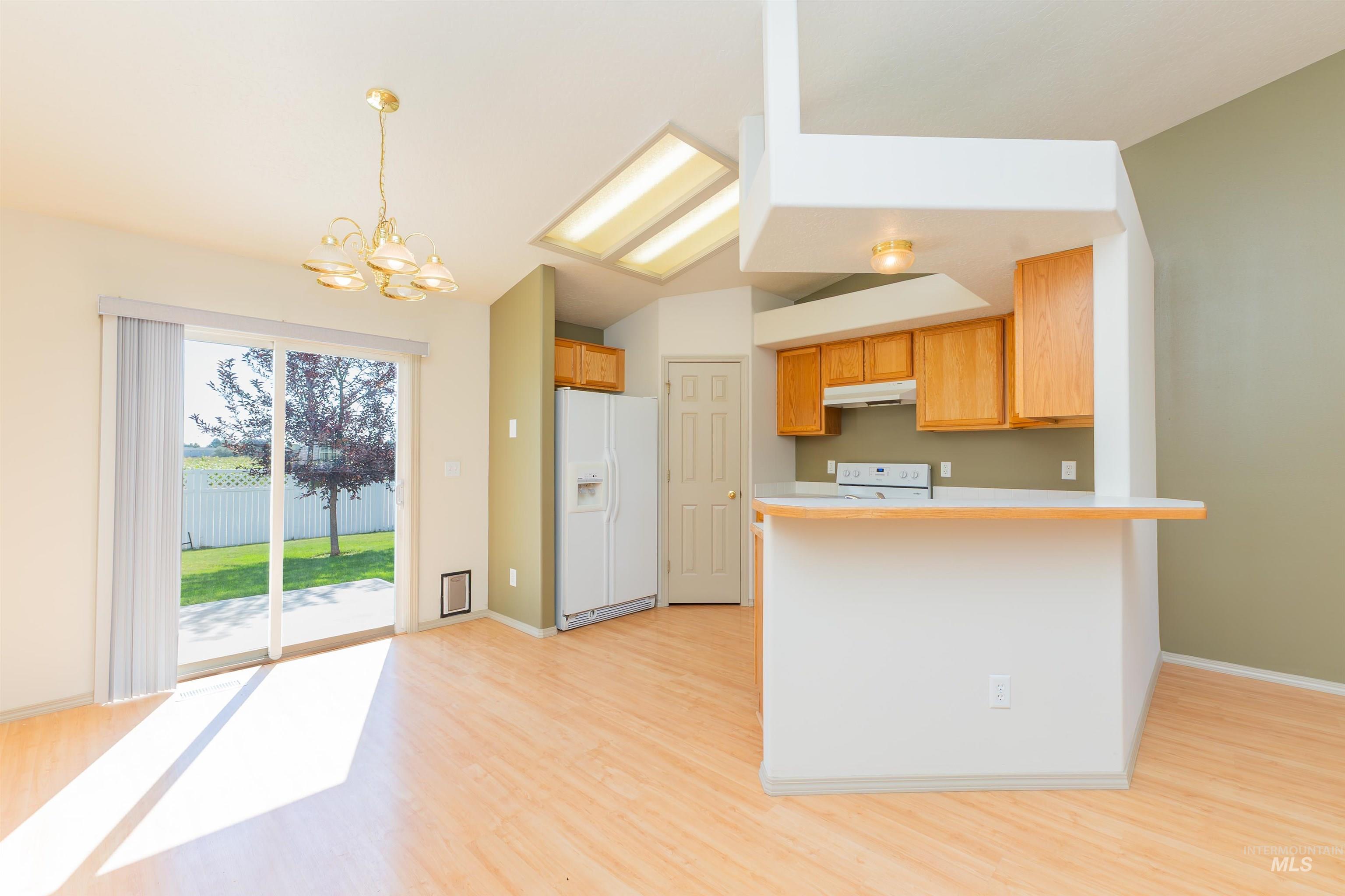 1630 S Woodland Dr, Nampa, Idaho 83686, 3 Bedrooms, 2 Bathrooms, Residential For Sale, Price $364,900,MLS 98958479