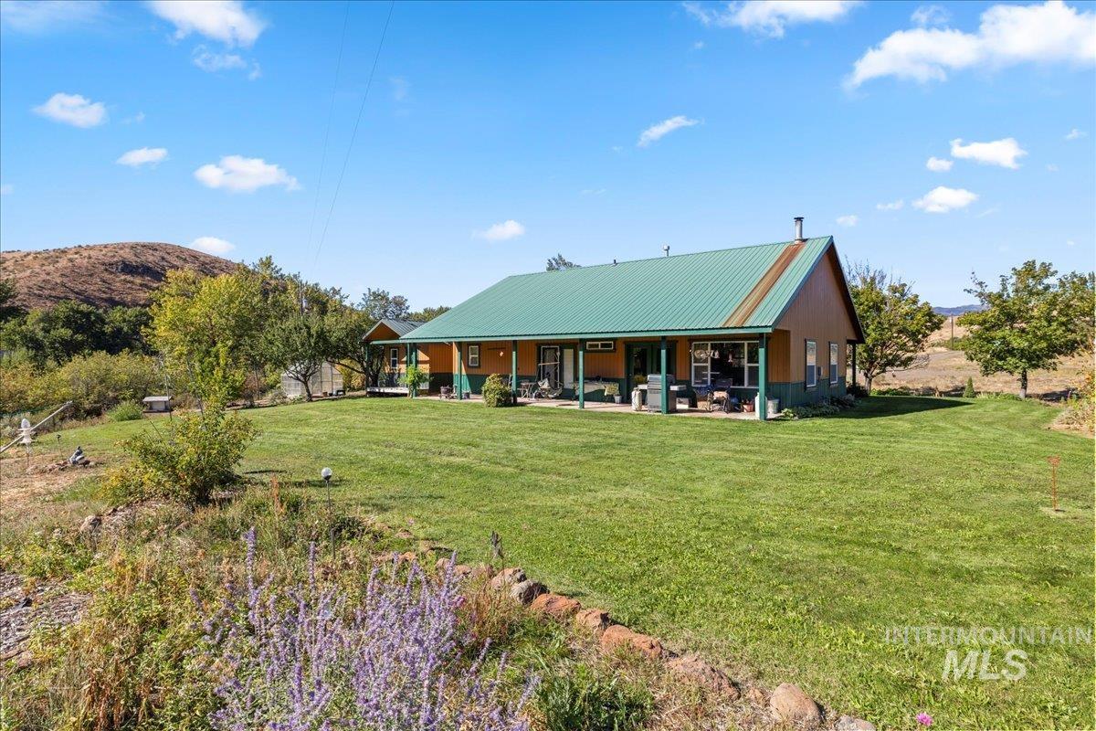 2128 Jackson Creek Road, Council, Idaho 83612, 3 Bedrooms, 2 Bathrooms, Residential For Sale, Price $745,000,MLS 98958495