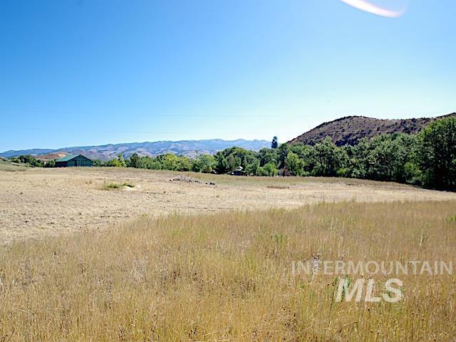 2128 Jackson Creek Road, Council, Idaho 83612, 3 Bedrooms, 2 Bathrooms, Residential For Sale, Price $745,000,MLS 98958495