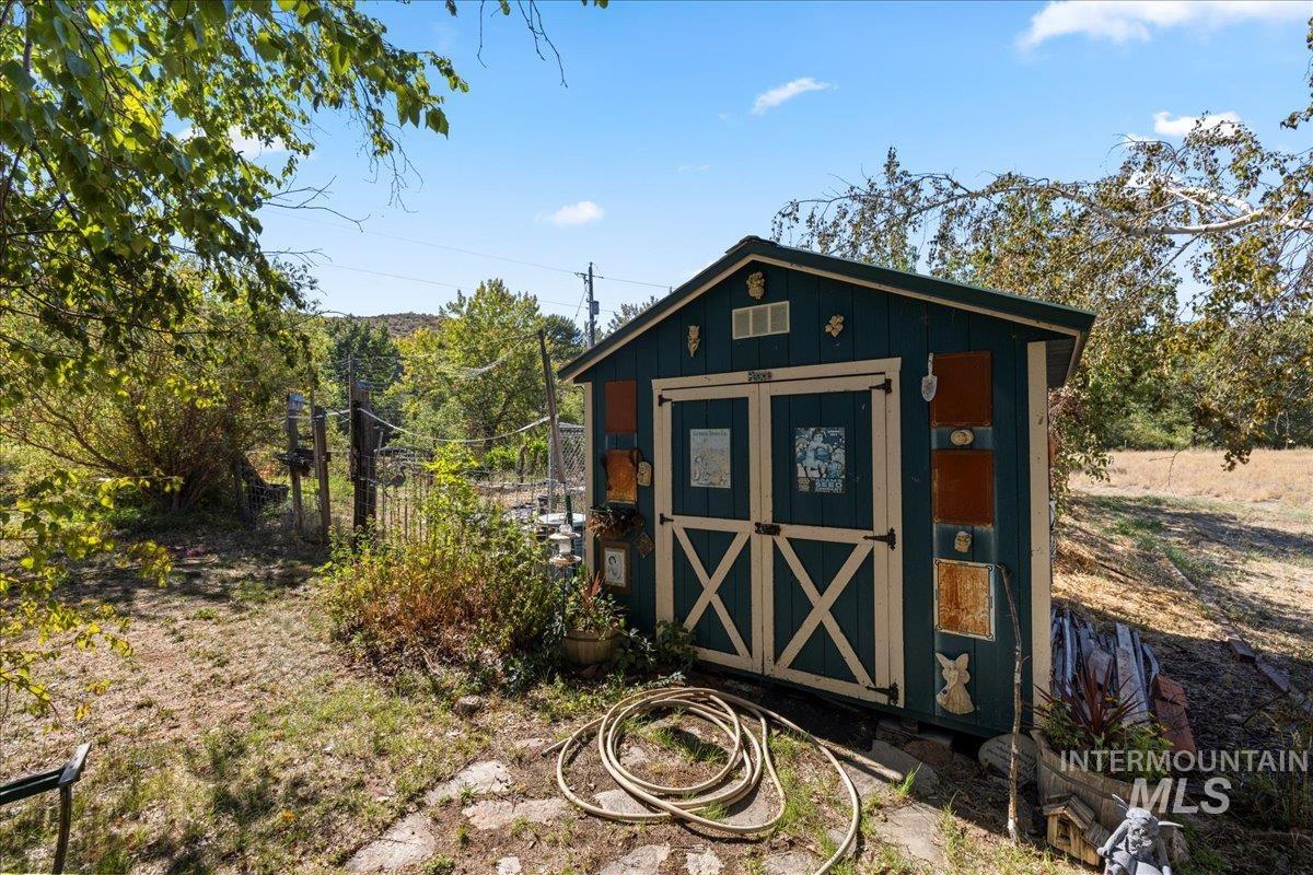 2128 Jackson Creek Road, Council, Idaho 83612, 3 Bedrooms, 2 Bathrooms, Residential For Sale, Price $745,000,MLS 98958495