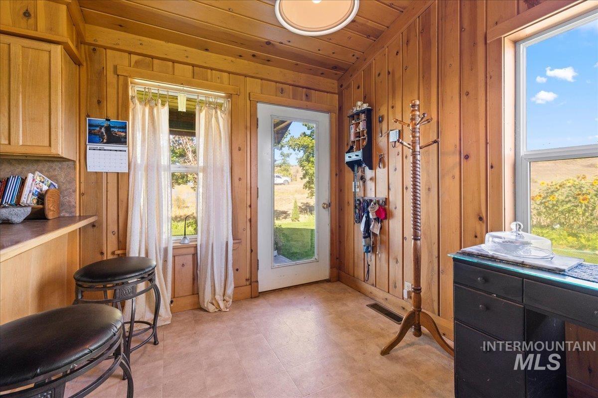 2128 Jackson Creek Road, Council, Idaho 83612, 3 Bedrooms, 2 Bathrooms, Residential For Sale, Price $745,000,MLS 98958495