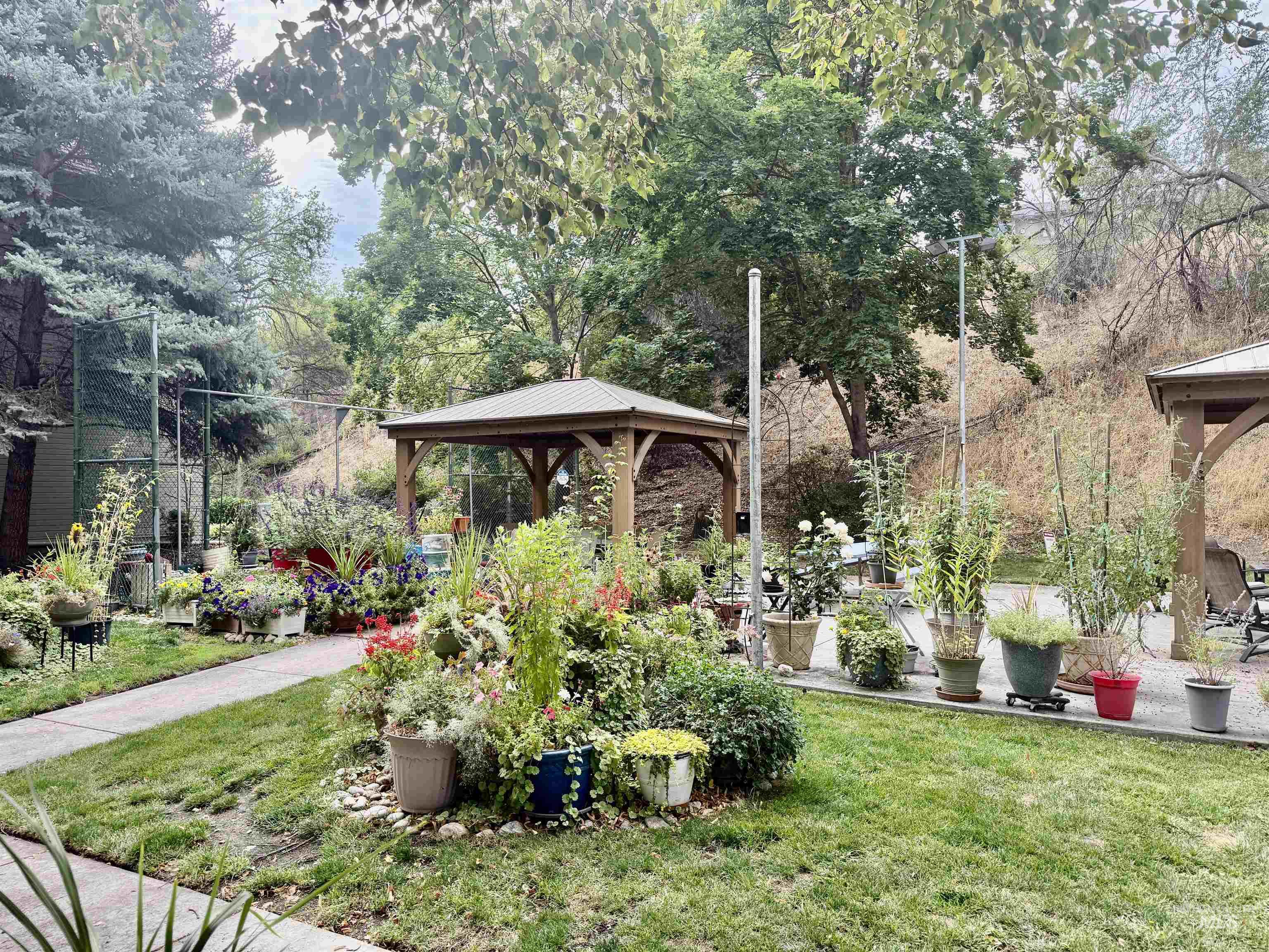 3757 S S Gekeler Lane, Boise, Idaho 83706, 2 Bedrooms, 2 Bathrooms, Residential For Sale, Price $309,900,MLS 98958512