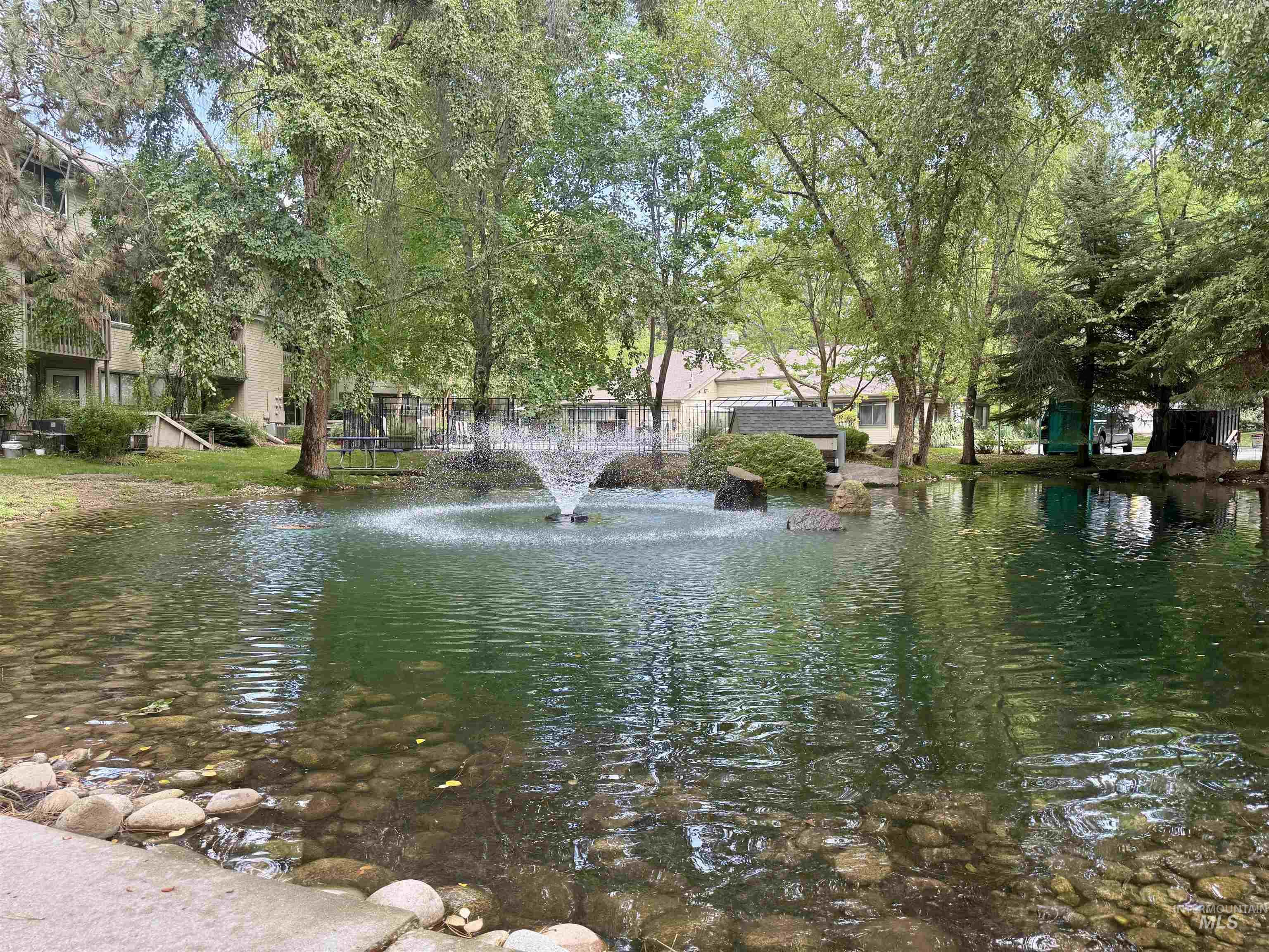 3757 S S Gekeler Lane, Boise, Idaho 83706, 2 Bedrooms, 2 Bathrooms, Residential For Sale, Price $309,900,MLS 98958512