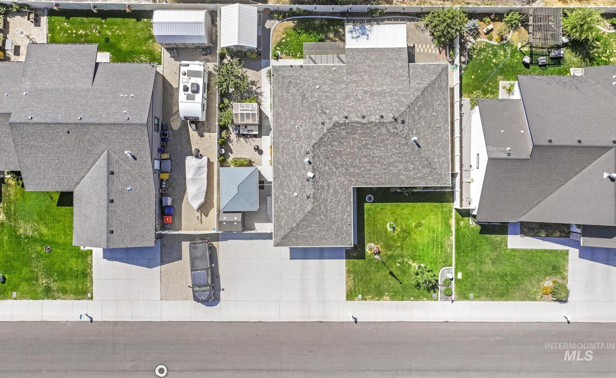 1384 Jump Street, Twin Falls, Idaho 83301, 3 Bedrooms, 2 Bathrooms, Residential For Sale, Price $439,900,MLS 98958514