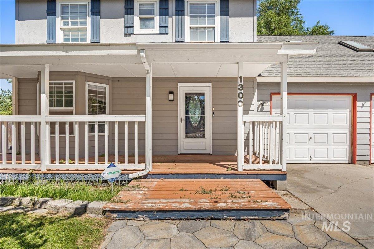 1300 Lake Lowell Ave., Nampa, Idaho 83686, 4 Bedrooms, 2.5 Bathrooms, Residential For Sale, Price $549,000,MLS 98958519