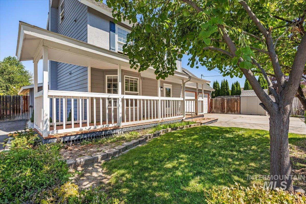 1300 Lake Lowell Ave., Nampa, Idaho 83686, 4 Bedrooms, 2.5 Bathrooms, Residential For Sale, Price $549,000,MLS 98958519