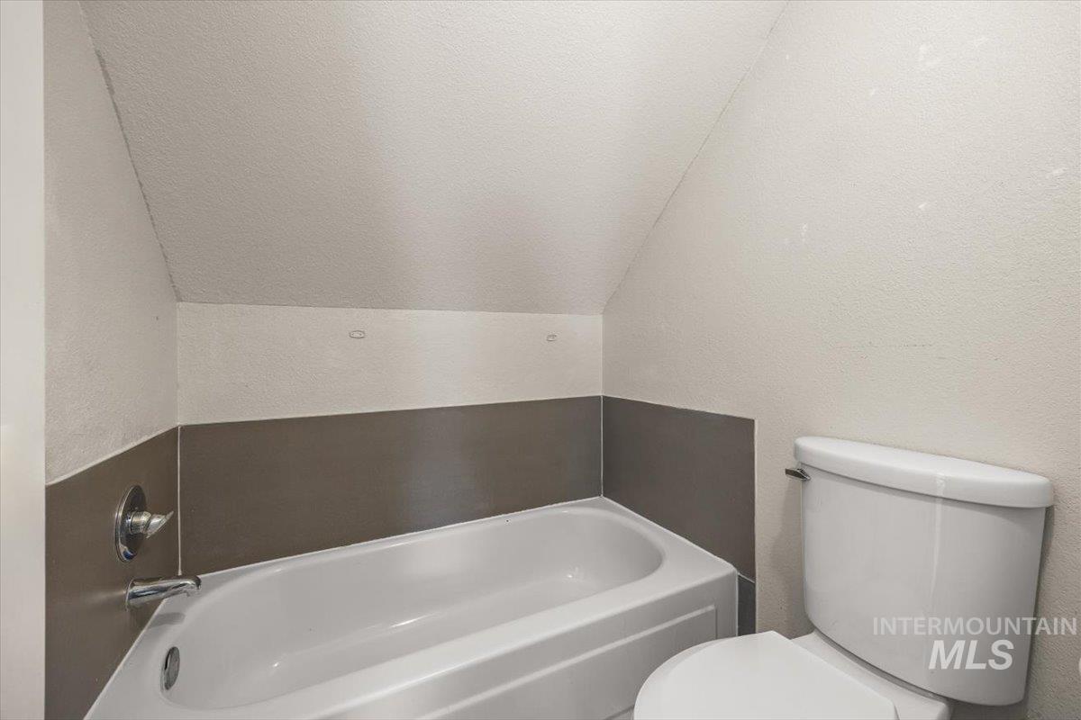 1300 Lake Lowell Ave., Nampa, Idaho 83686, 4 Bedrooms, 2.5 Bathrooms, Residential For Sale, Price $549,000,MLS 98958519