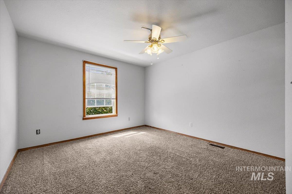 1300 Lake Lowell Ave., Nampa, Idaho 83686, 4 Bedrooms, 2.5 Bathrooms, Residential For Sale, Price $549,000,MLS 98958519