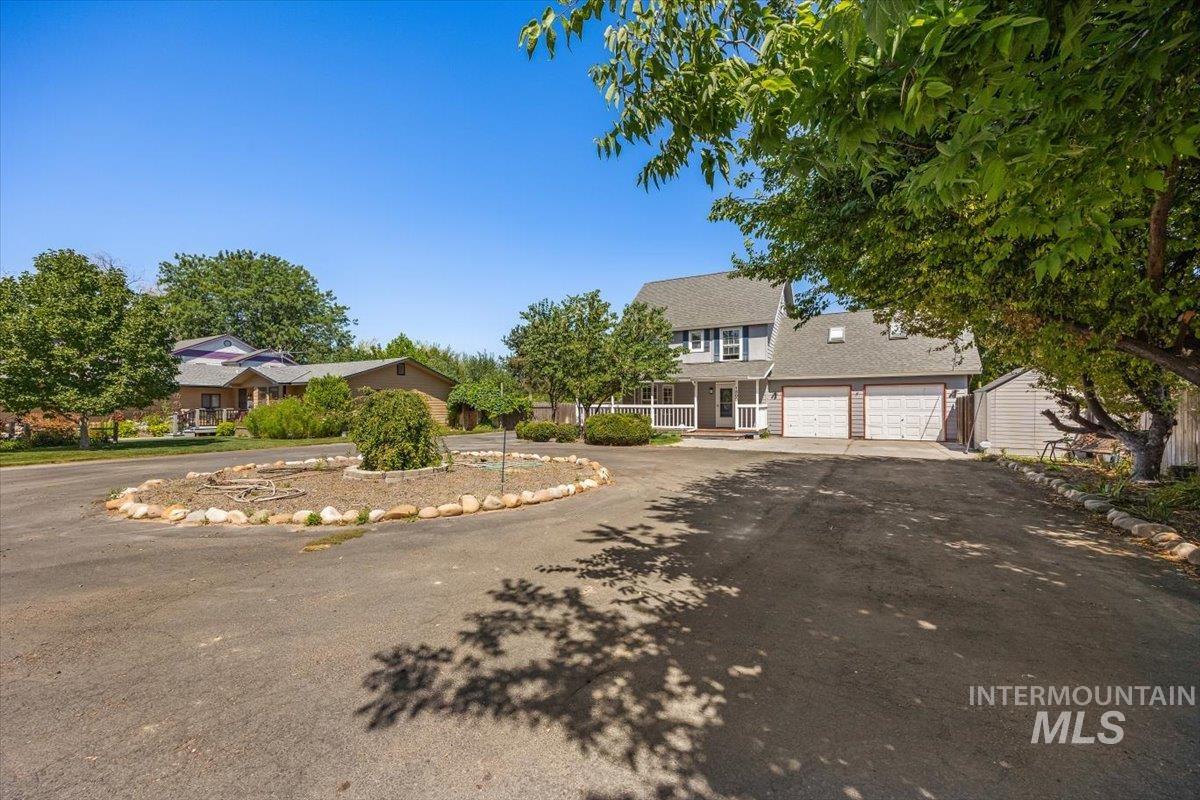 1300 Lake Lowell Ave., Nampa, Idaho 83686, 4 Bedrooms, 2.5 Bathrooms, Residential For Sale, Price $549,000,MLS 98958519