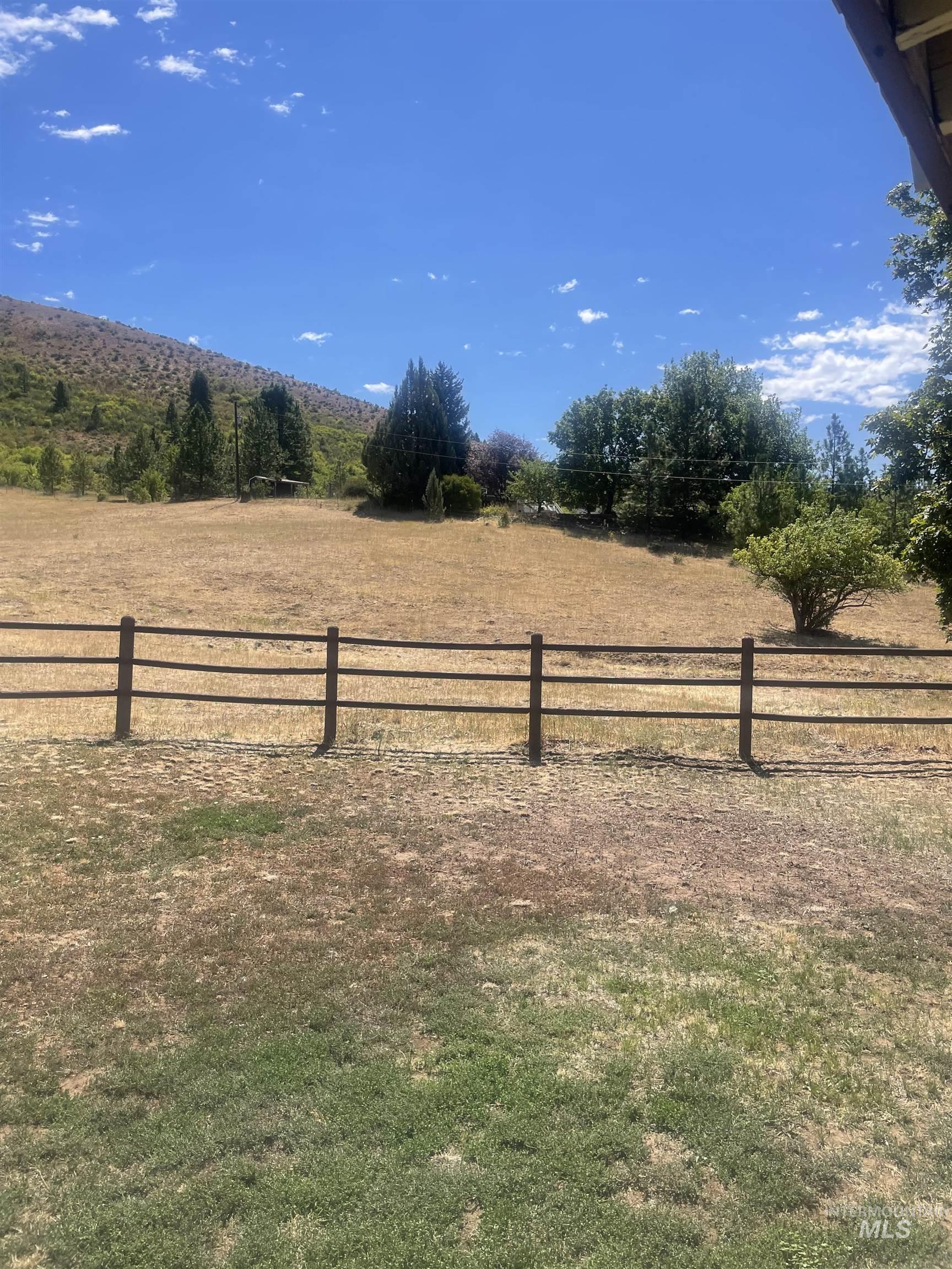 2002 Missman, Council, Idaho 83612, 3 Bedrooms, 2.5 Bathrooms, Residential For Sale, Price $750,000, 98958524