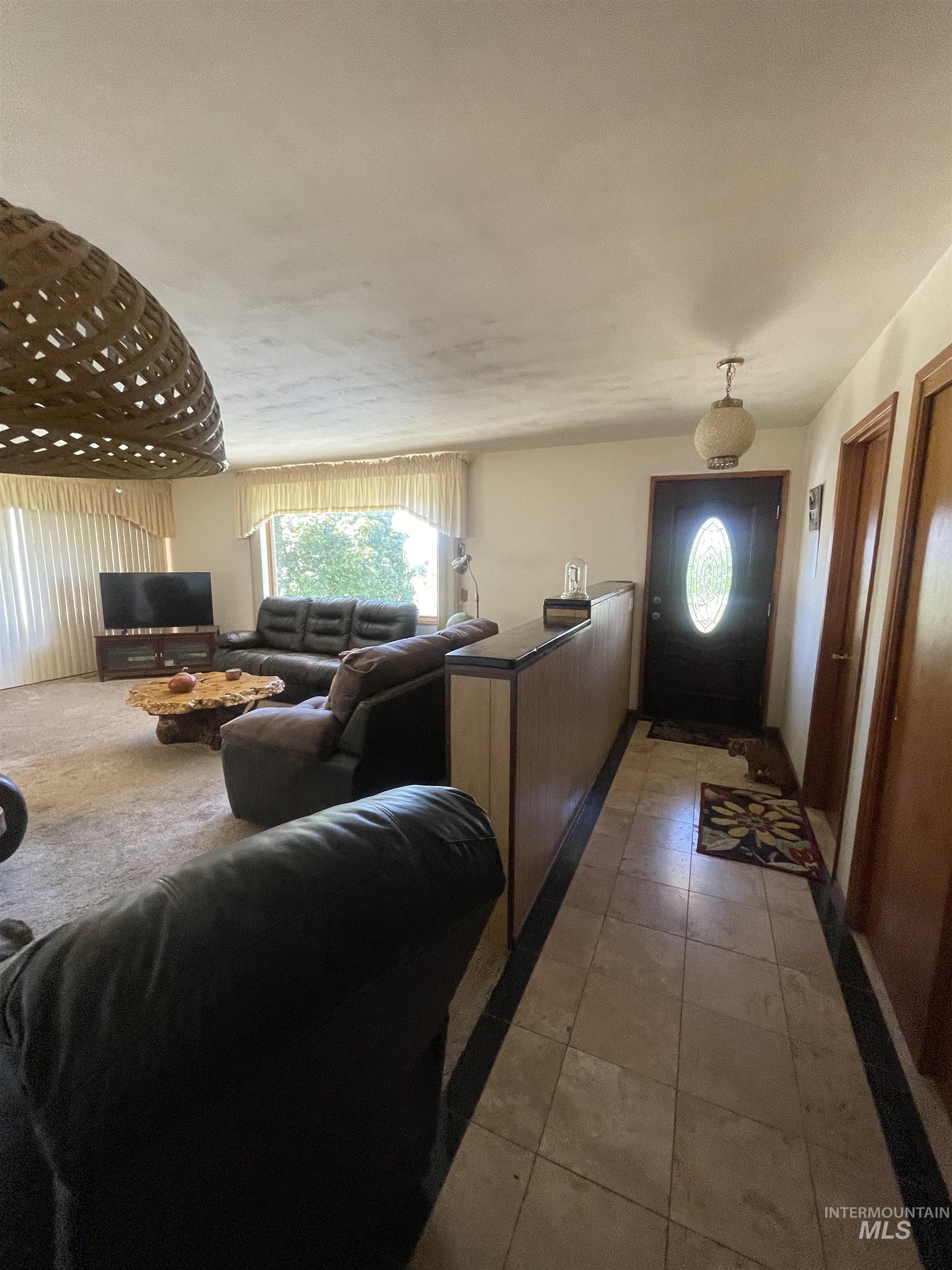 2002 Missman, Council, Idaho 83612, 3 Bedrooms, 2.5 Bathrooms, Residential For Sale, Price $750,000, 98958524