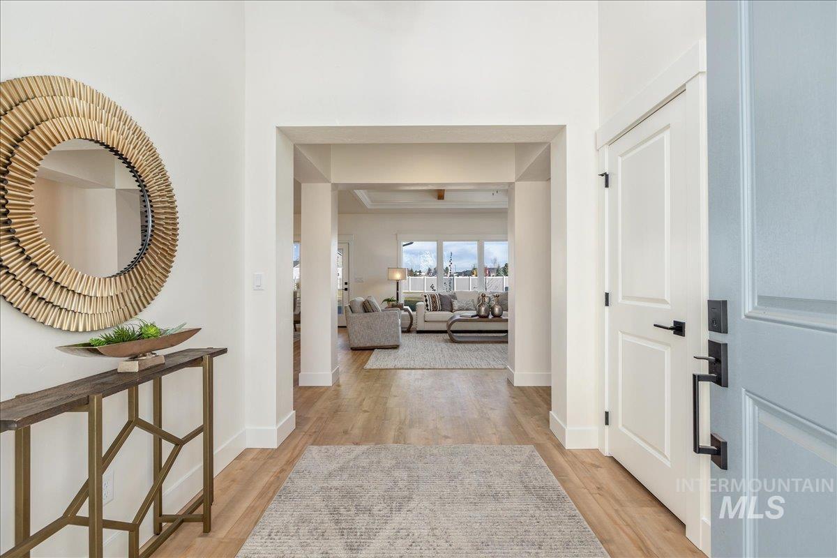 335 Bard Ave, Middleton, Idaho 83644, 4 Bedrooms, 3 Bathrooms, Residential For Sale, Price $725,000,MLS 98958529