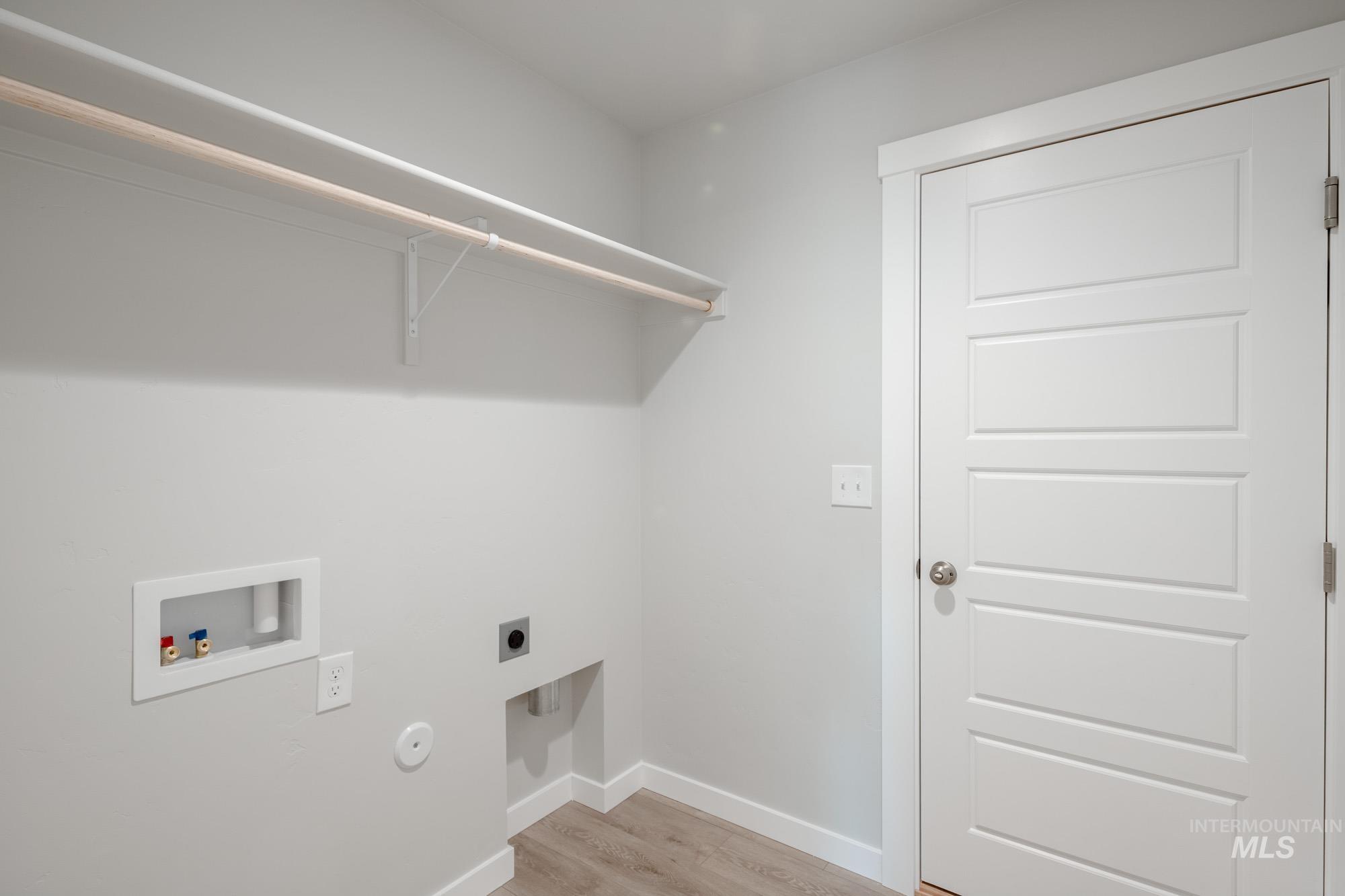 3361 W Morere Dr, Meridian, Idaho 83642, 3 Bedrooms, 2 Bathrooms, Residential For Sale, Price $419,990,MLS 98958547