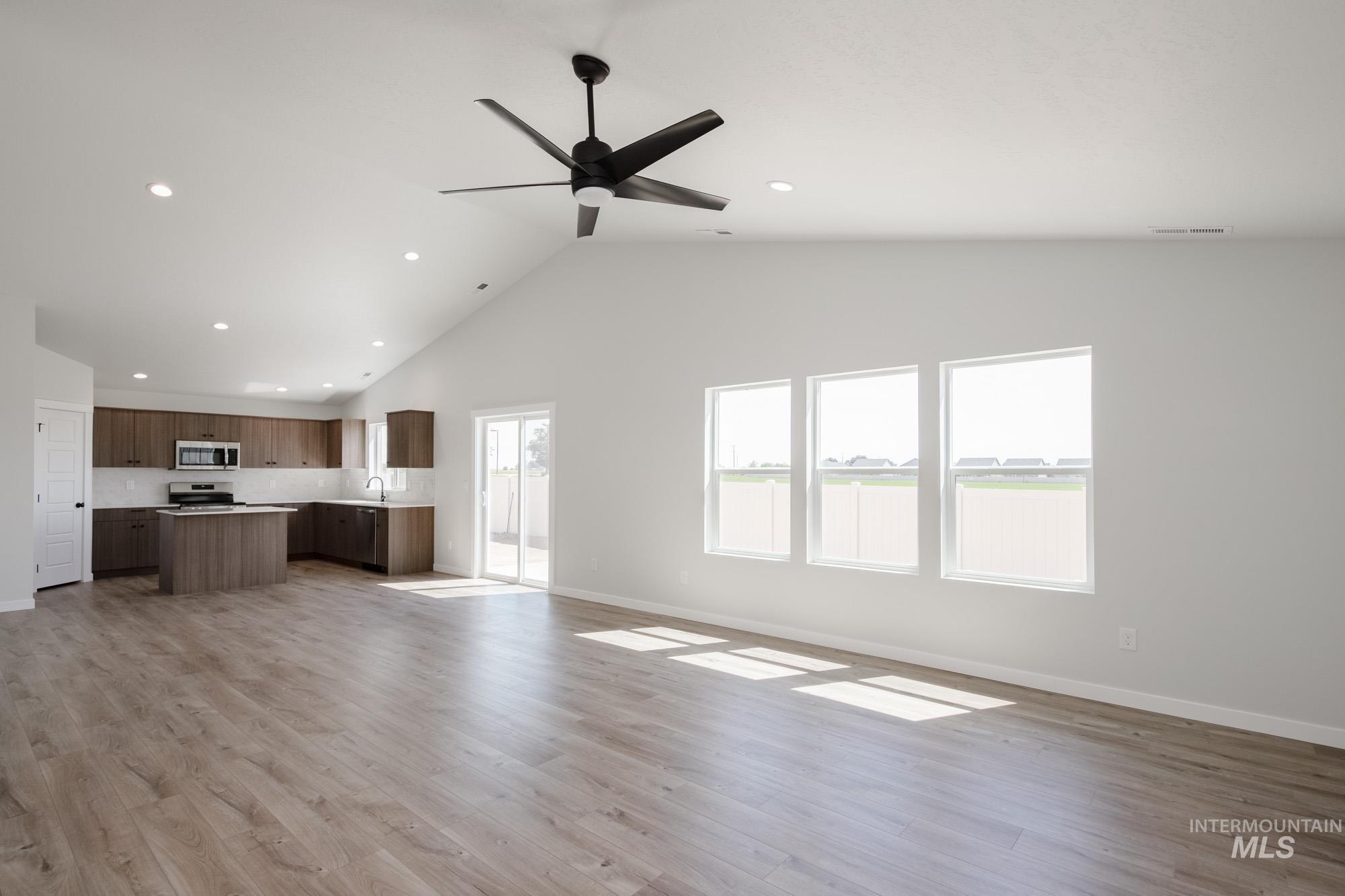 3377 W Morere Dr, Meridian, Idaho 83642, 4 Bedrooms, 2 Bathrooms, Residential For Sale, Price $479,990,MLS 98958548