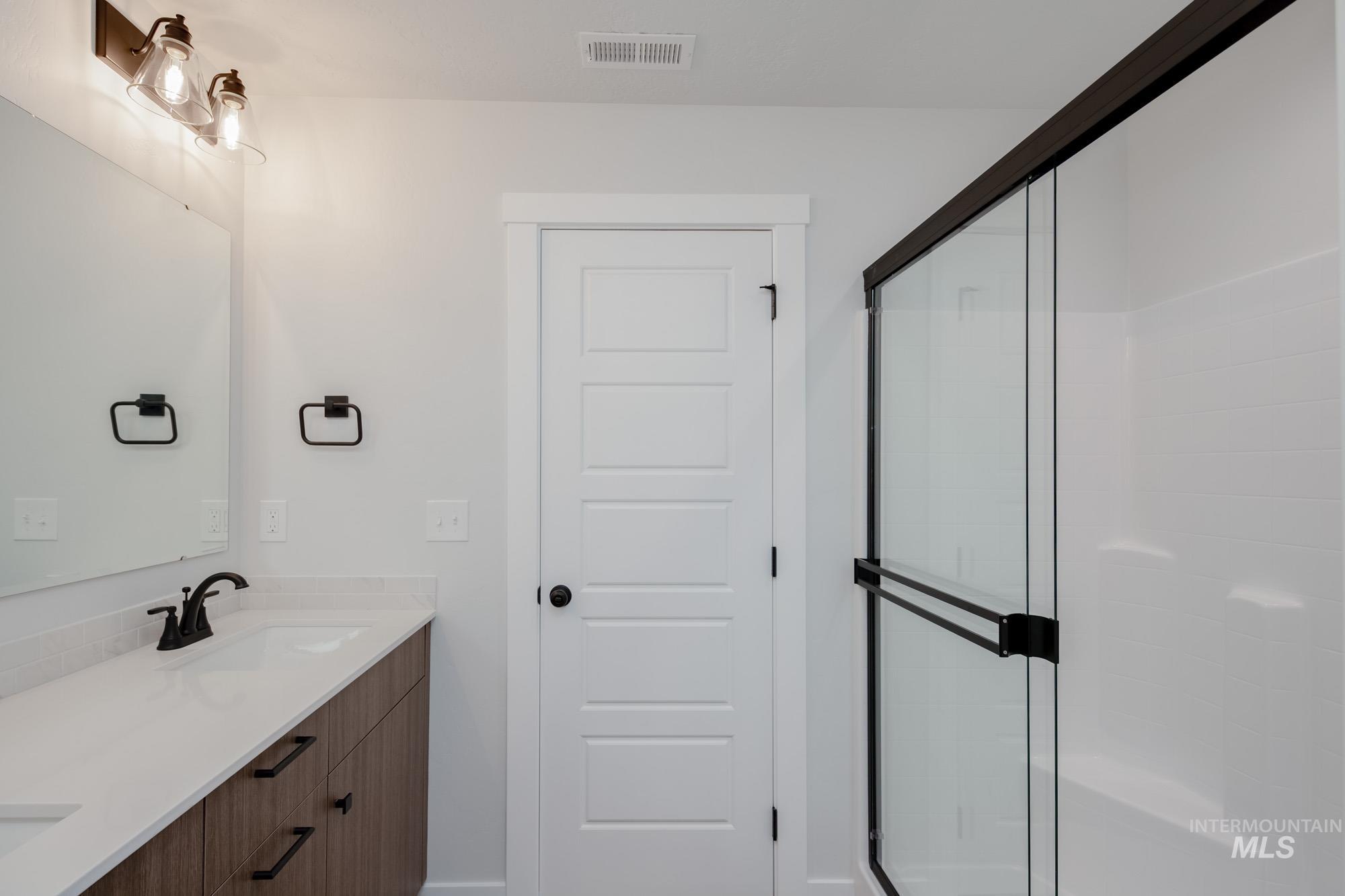 3377 W Morere Dr, Meridian, Idaho 83642, 4 Bedrooms, 2 Bathrooms, Residential For Sale, Price $479,990,MLS 98958548