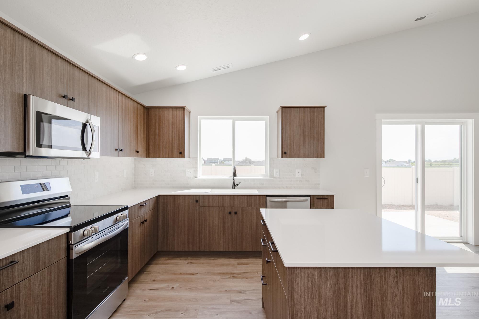 3377 W Morere Dr, Meridian, Idaho 83642, 4 Bedrooms, 2 Bathrooms, Residential For Sale, Price $479,990,MLS 98958548