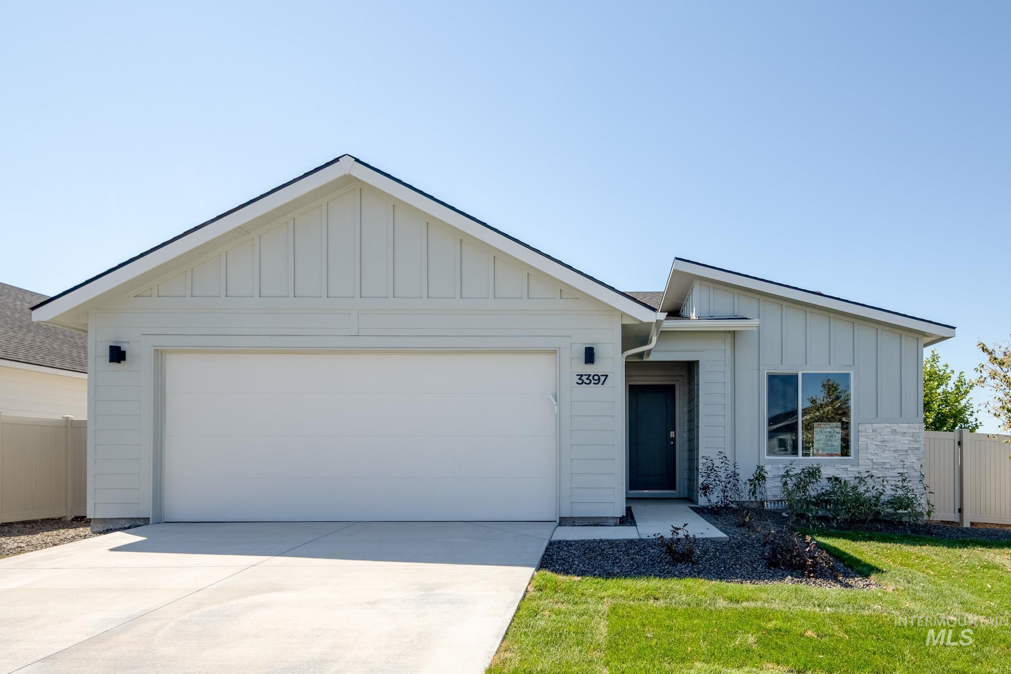 3397 W Morere Dr, Meridian, Idaho 83642, 3 Bedrooms, 2 Bathrooms, Residential For Sale, Price $424,990,MLS 98958549